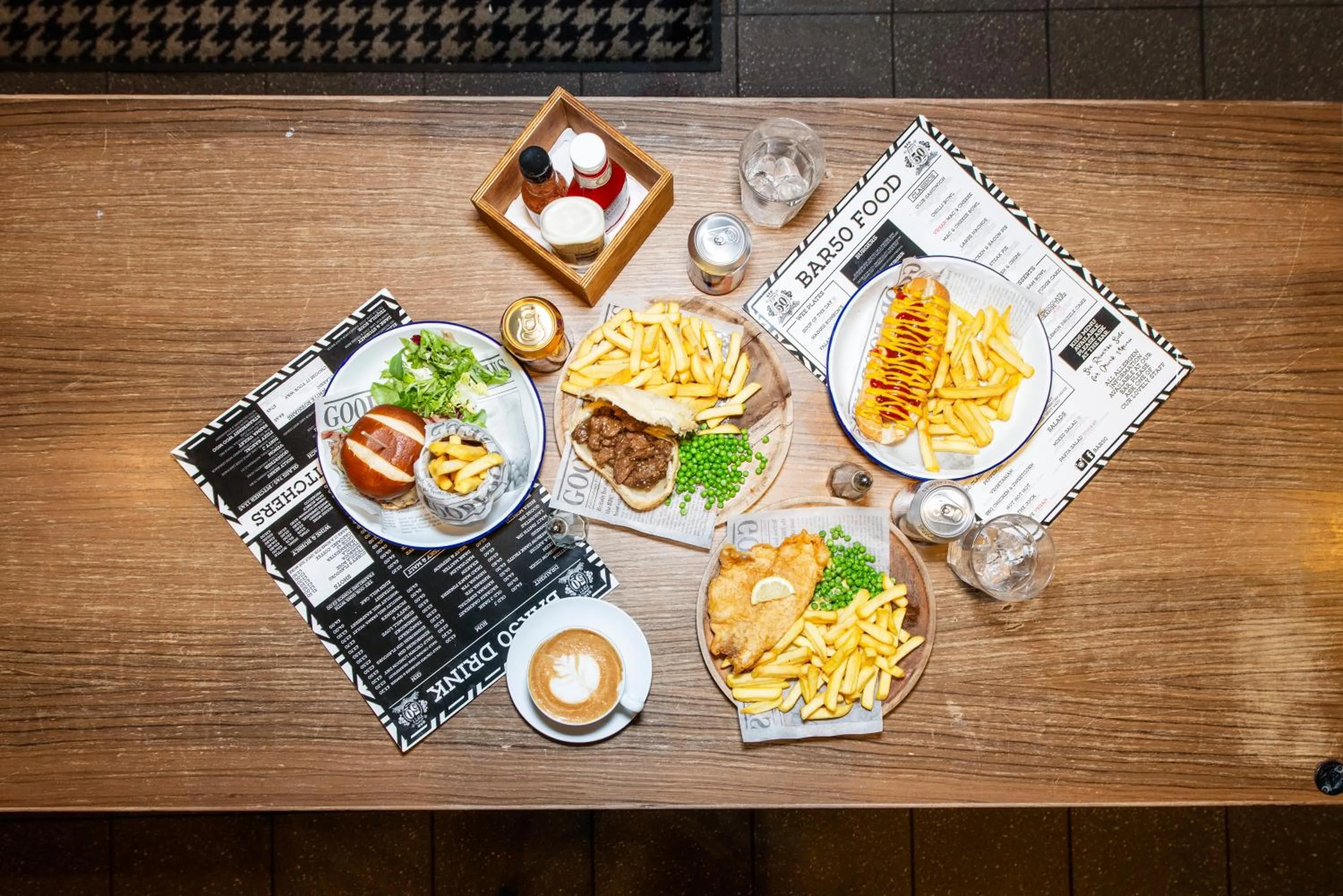 Food and drinks in Smart City Hostels by Safestay, Edinburgh