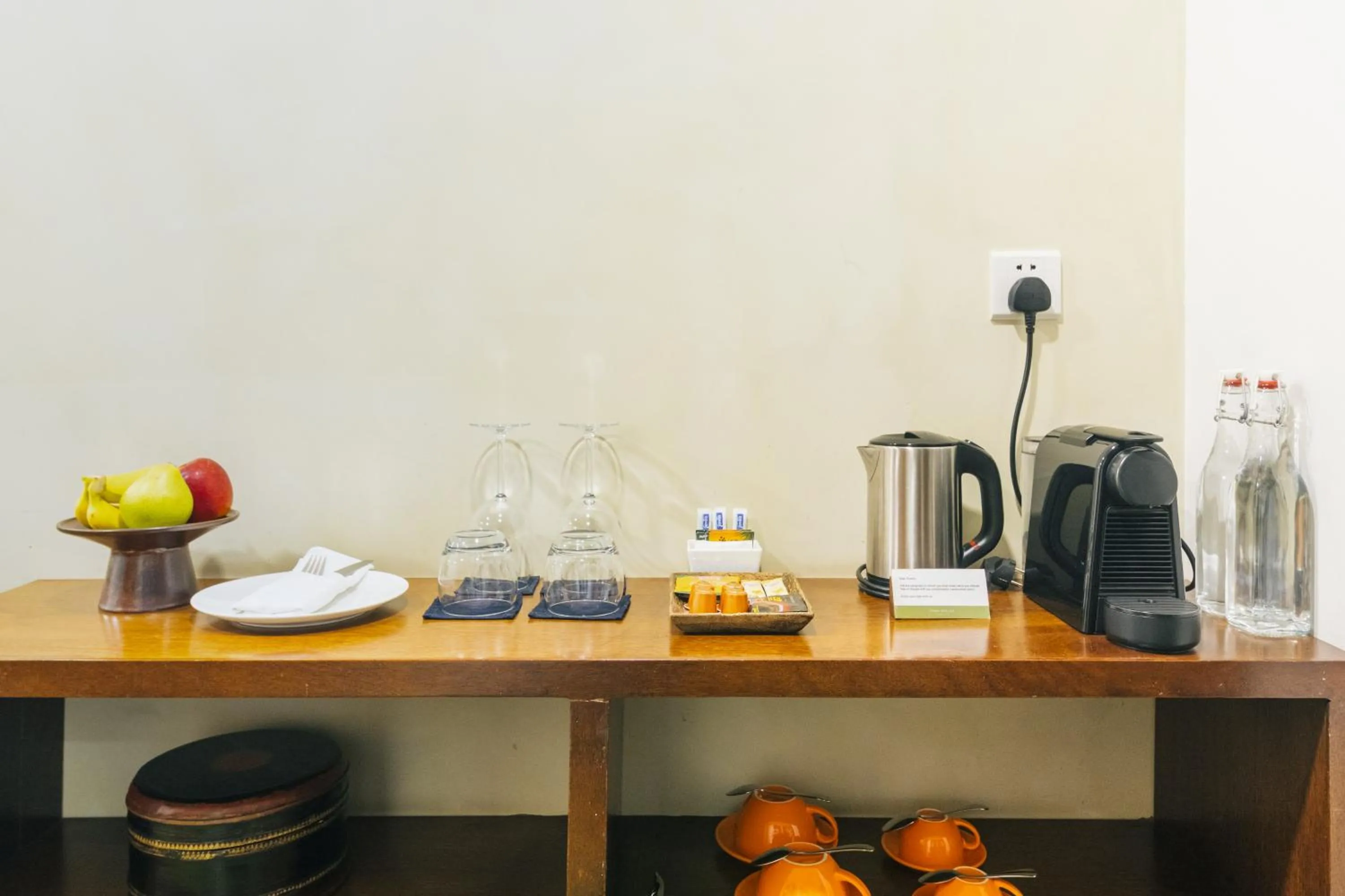 Coffee/tea facilities in Penh House Hotel