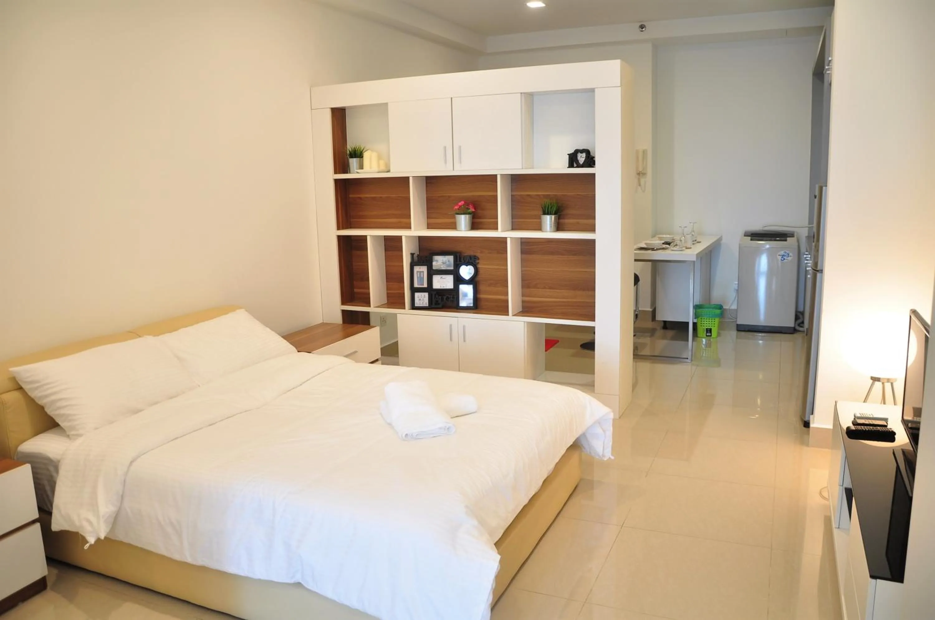 Bed in Shaftsbury Cyberjaya by IdealHub