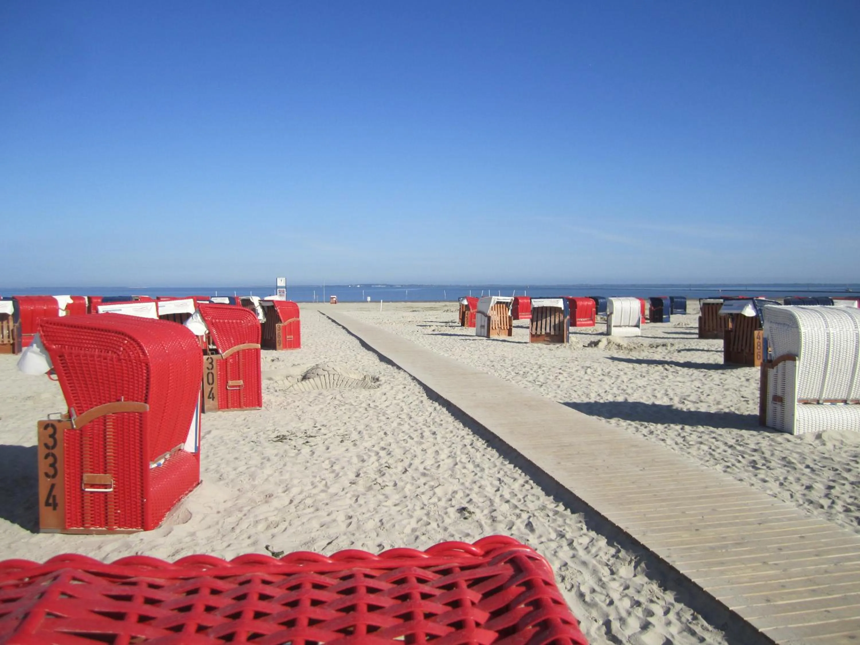 Vier Jahreszeiten Bensersiel