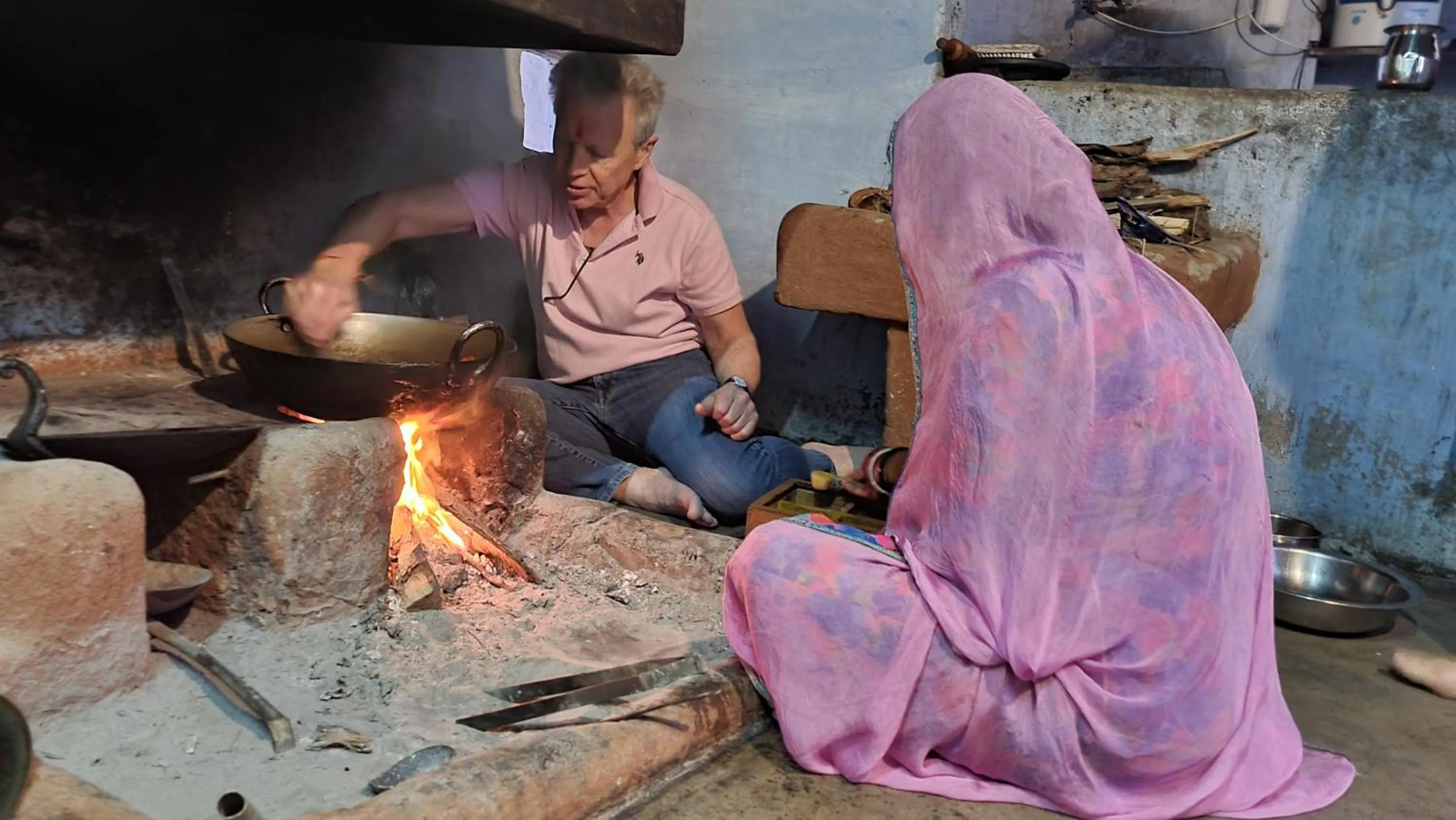 Restaurant/places to eat in Chhotaram Prajapat Home Stay