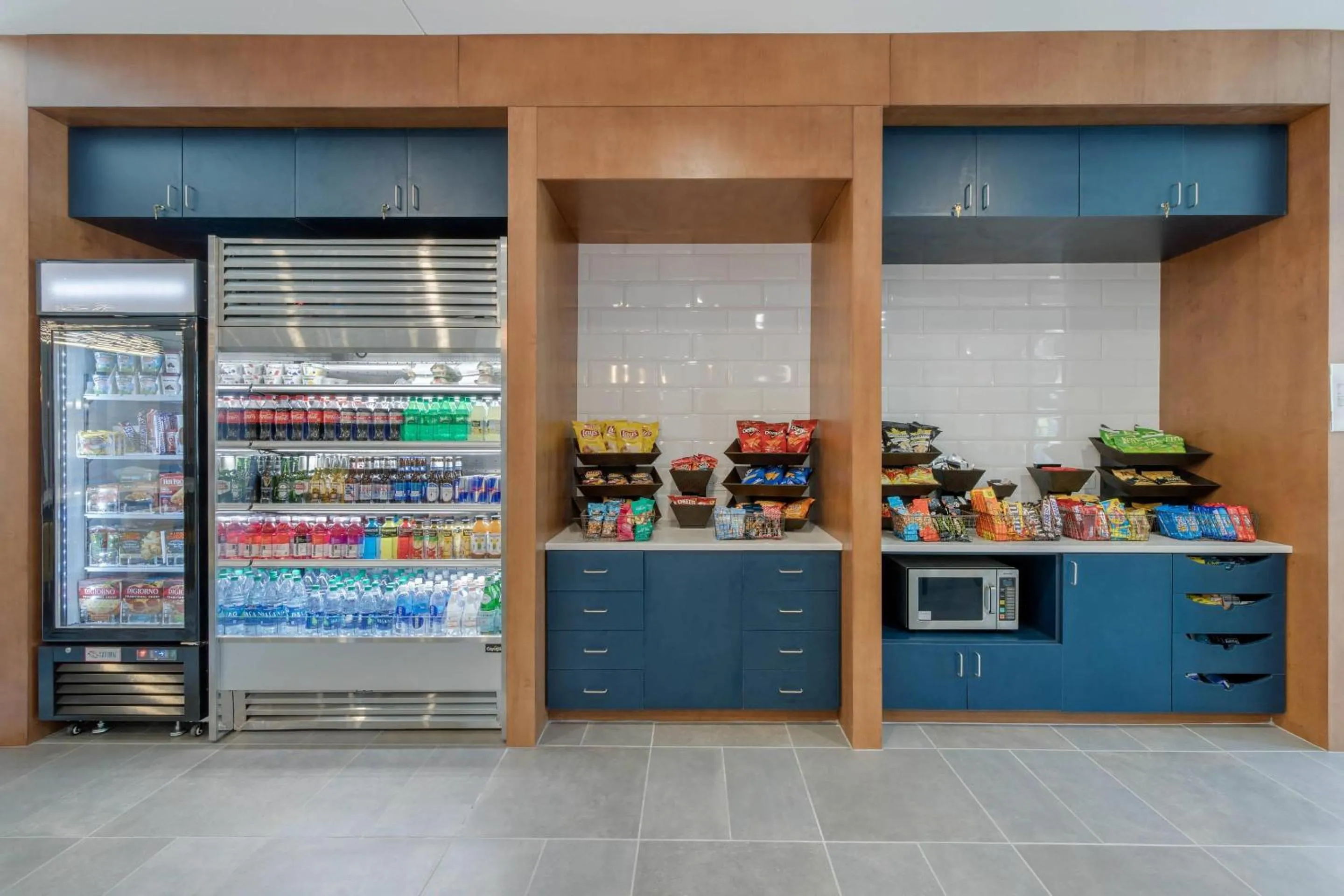 Restaurant/places to eat in Cambria Hotel Mount Pleasant - Charleston