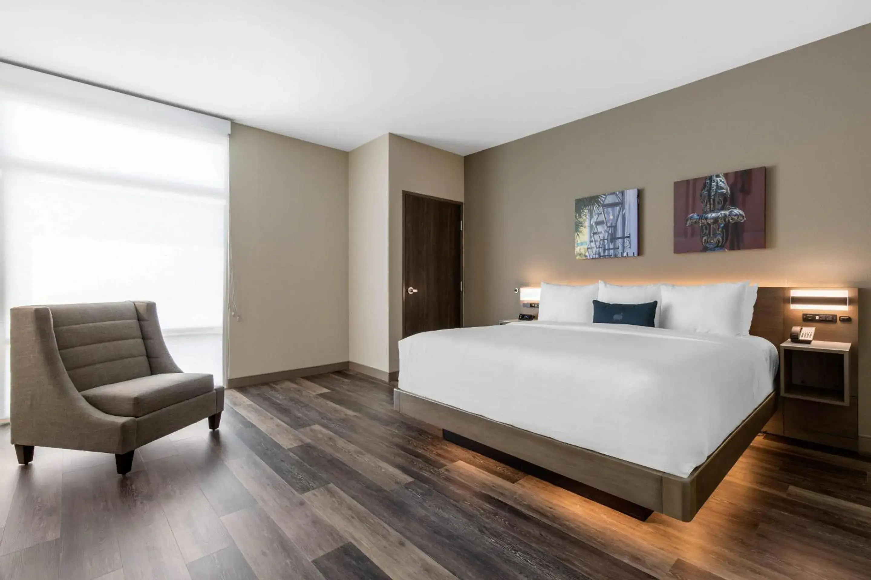 Corner King Suite with Sofa Bed - Non-Smoking in Cambria Hotel Mount Pleasant - Charleston Corner King Suite with Sofa Bed - Non-Smoking in Cambria Hotel Mount Pleasant - Charleston