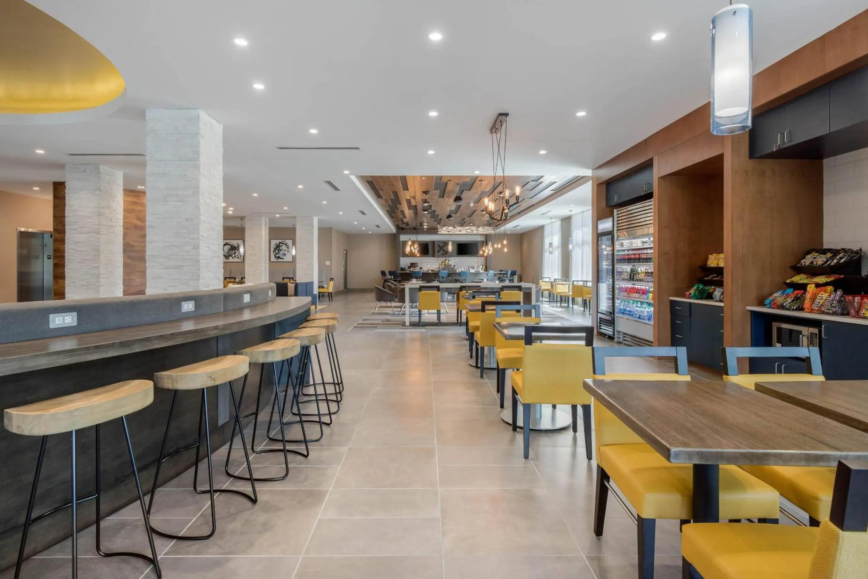 Breakfast in Cambria Hotel Mount Pleasant - Charleston