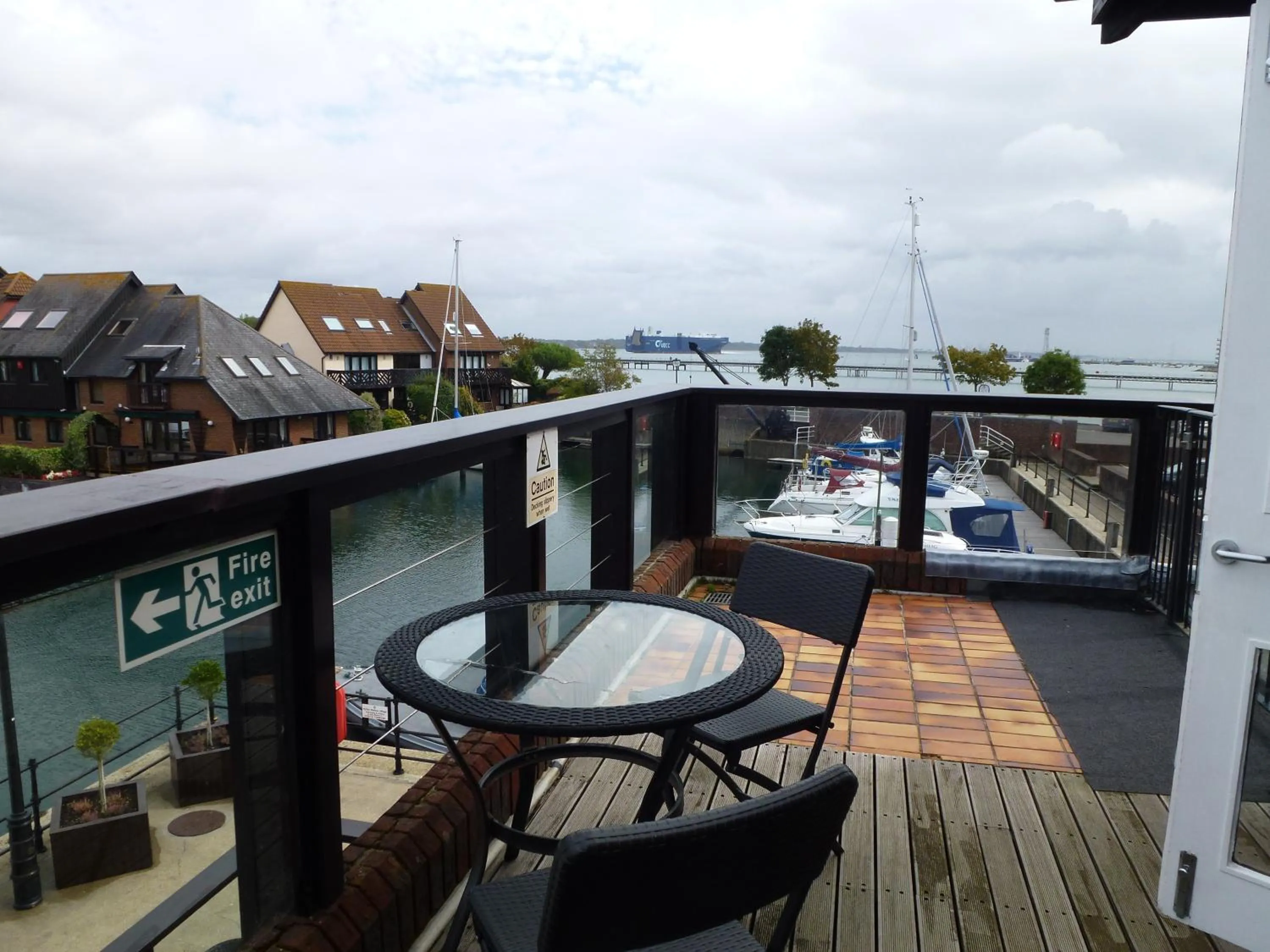 Balcony/Terrace in Boathouse Hotel