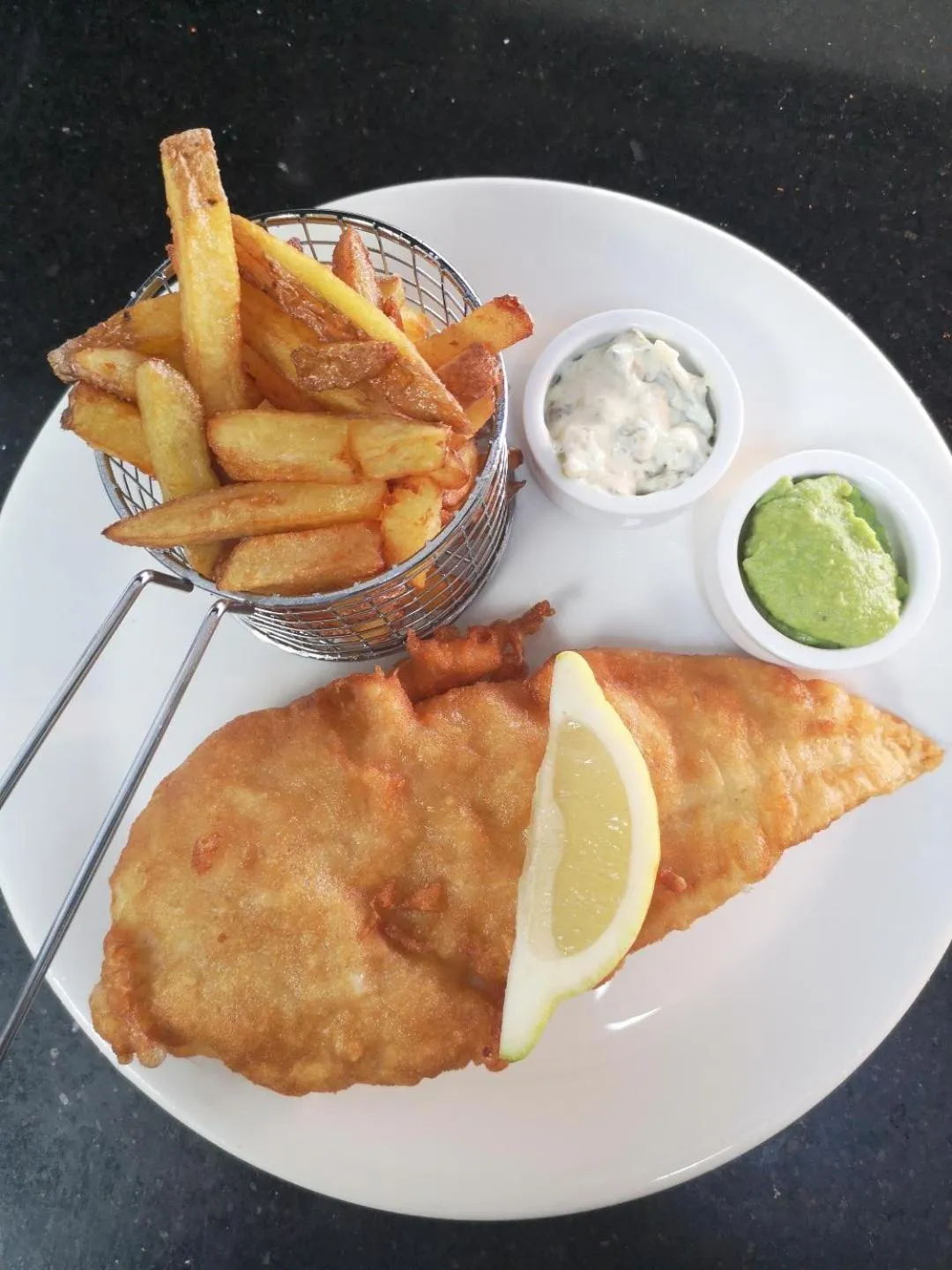 Food in Boathouse Hotel