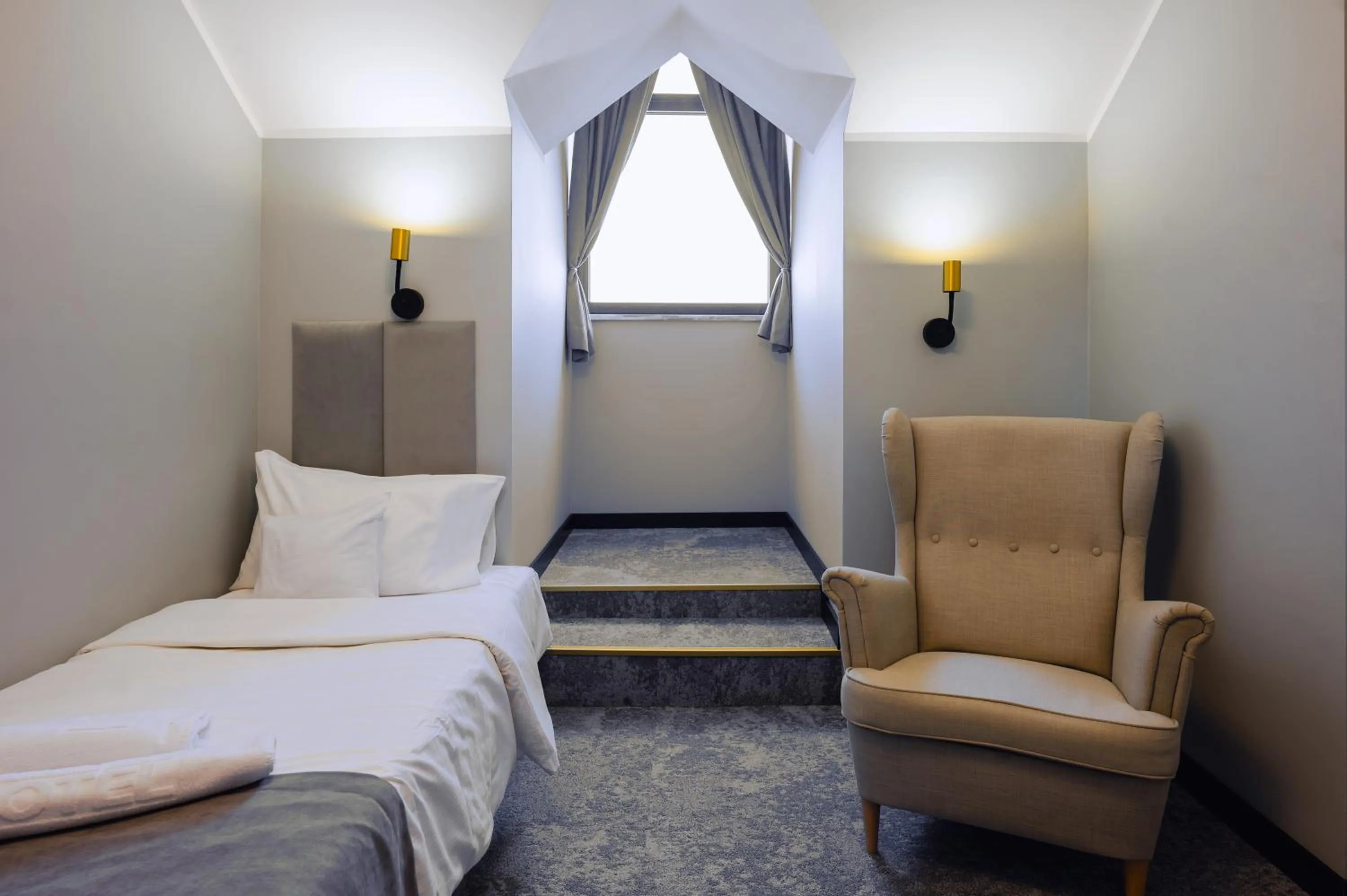 Bed in Hotel Poniatowski