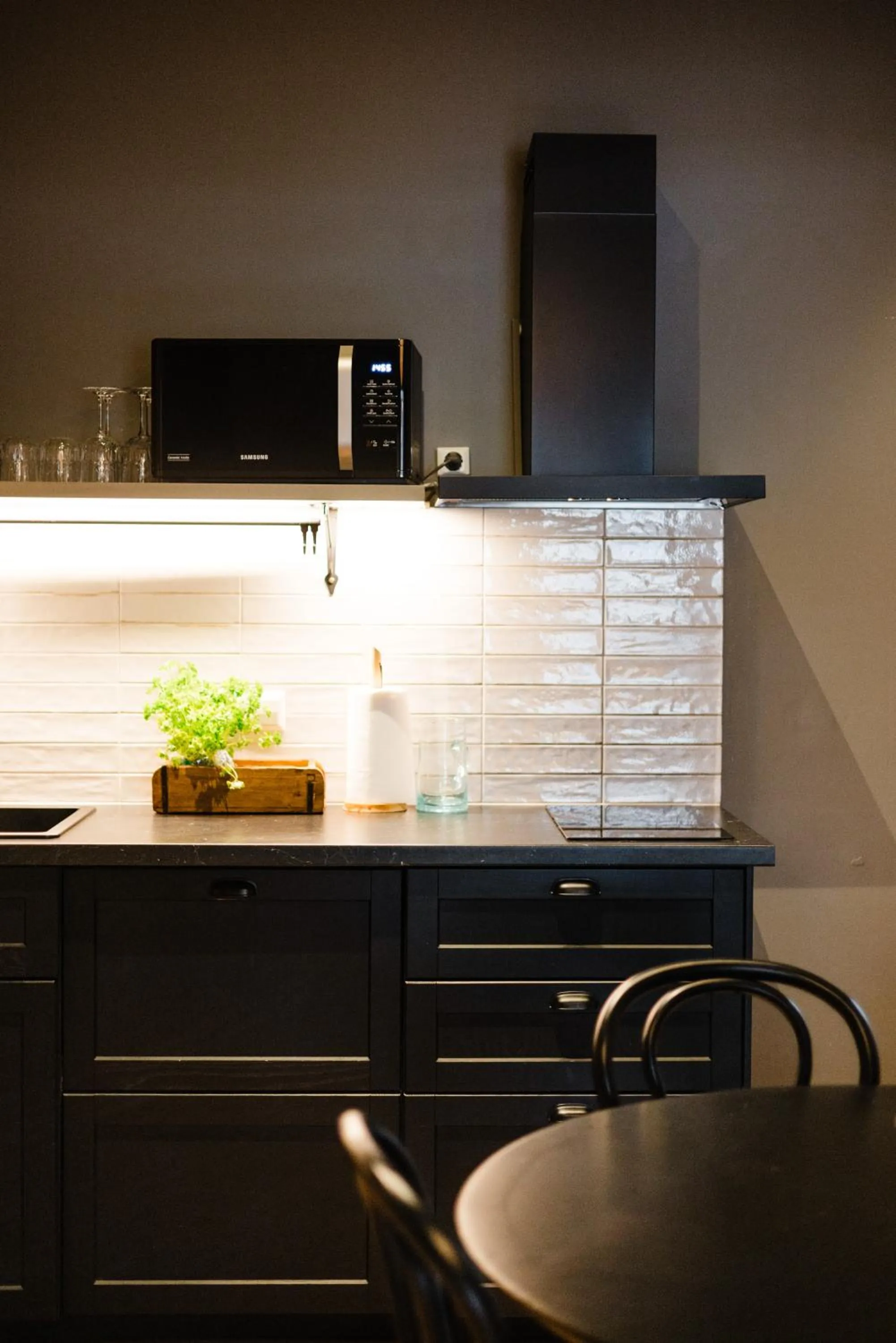 Kitchen or kitchenette in Rey Apartments