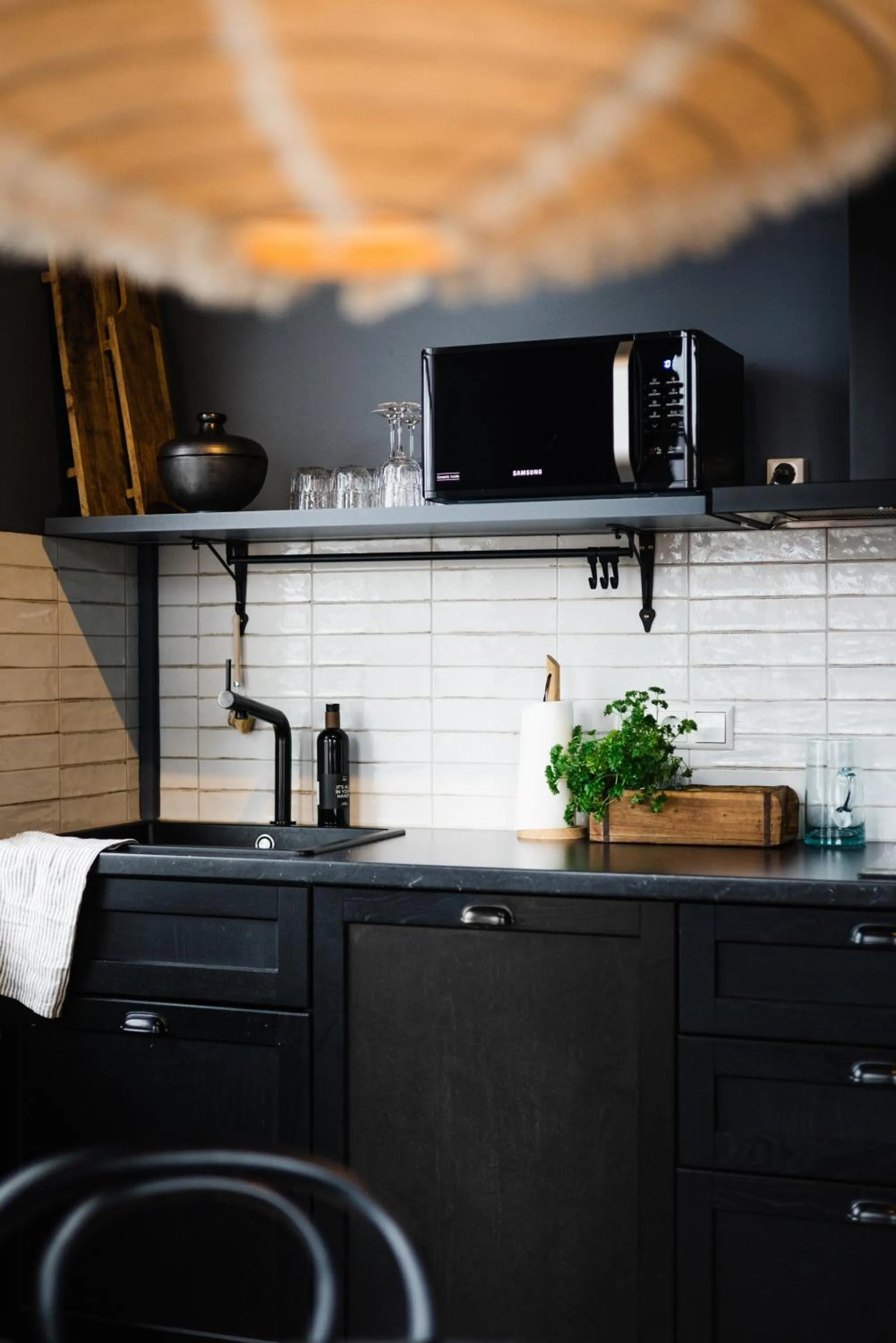 Kitchen or kitchenette in Rey Apartments