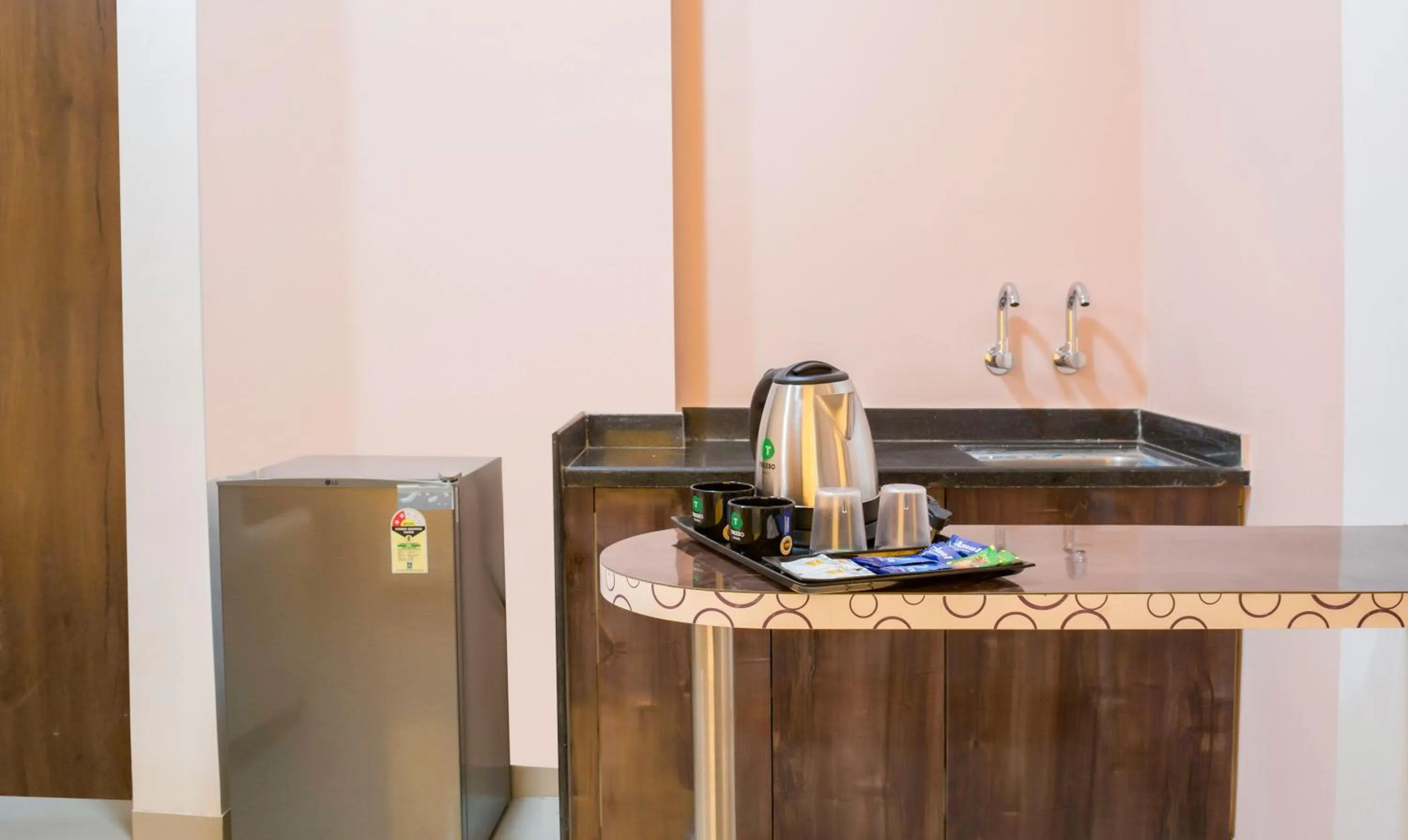 Dining area in Treebo Naunidh Suites