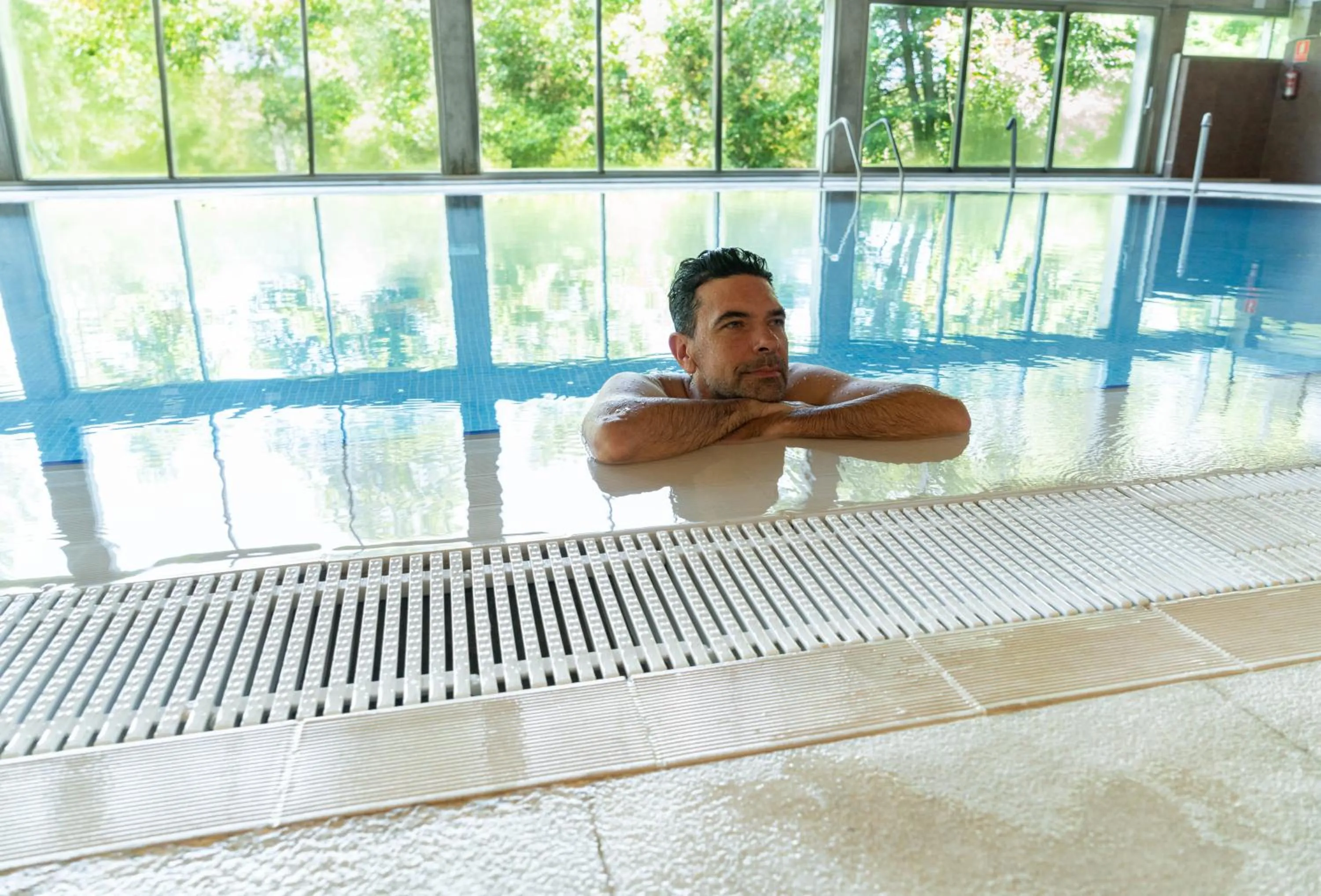 People in Salugral Termal Resort