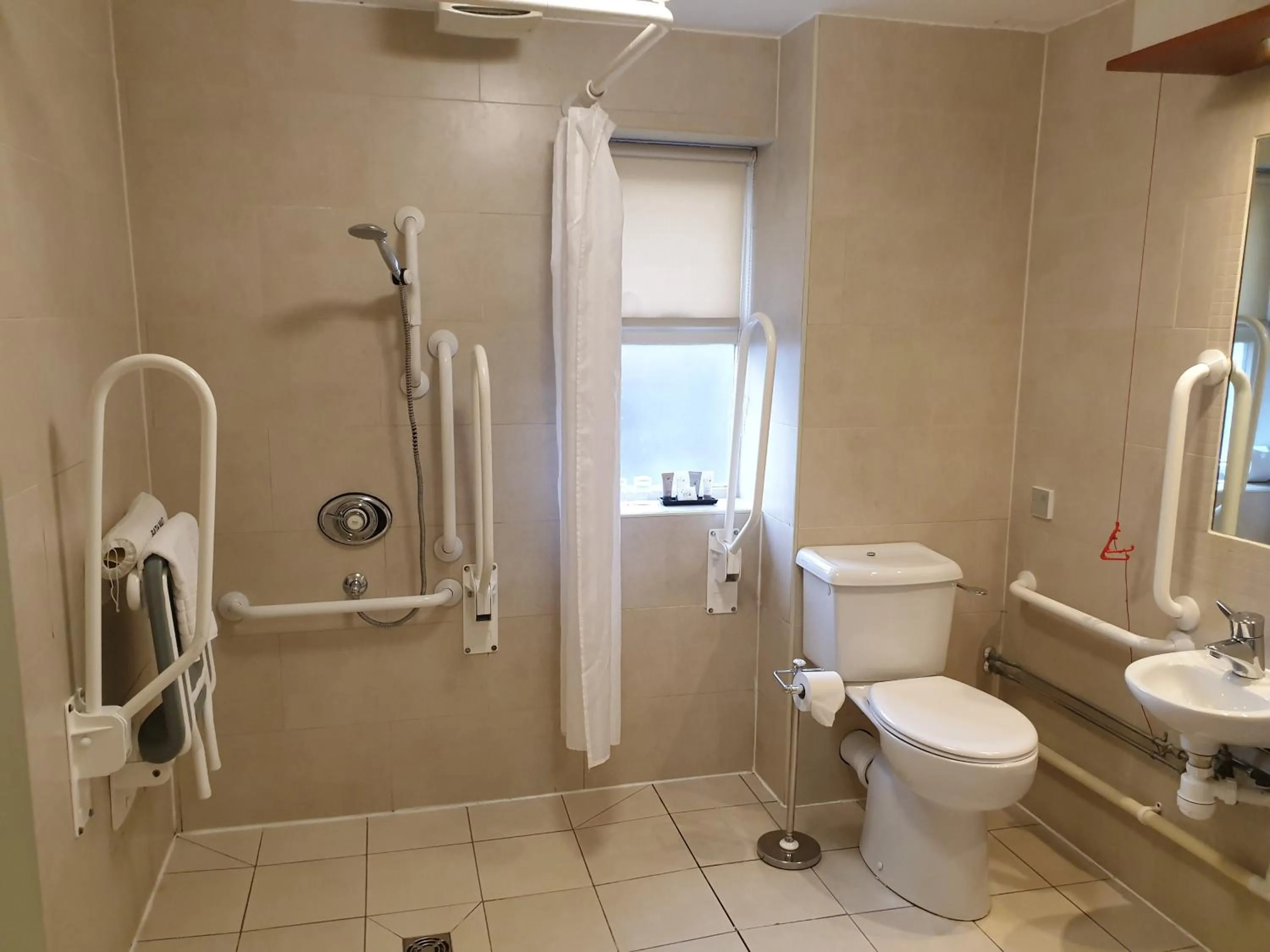 Shower in Rossett Hall Hotel