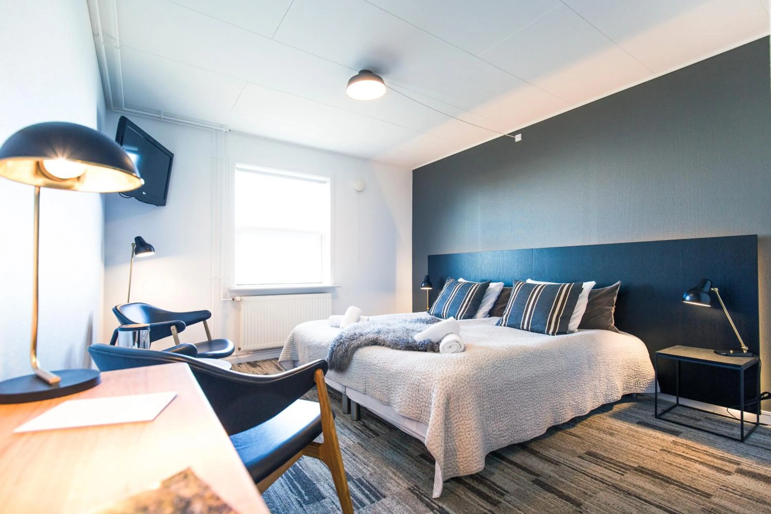 Photo of the whole room, Bed in Hotel Icefiord