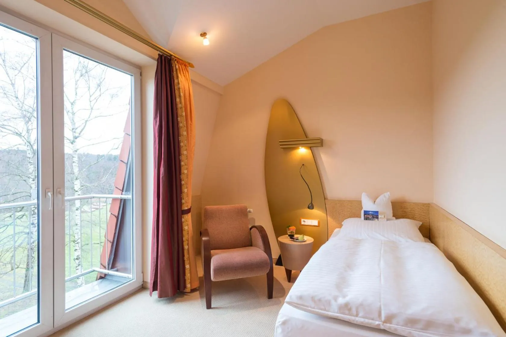 Photo of the whole room, Bed in Hotel Heinz