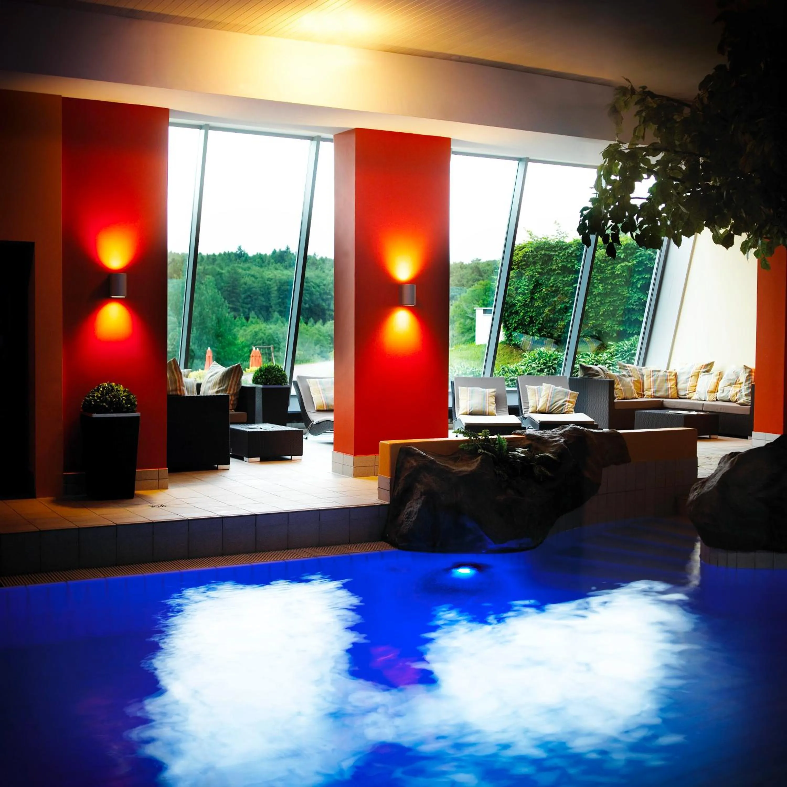 Swimming pool in Hotel Heinz