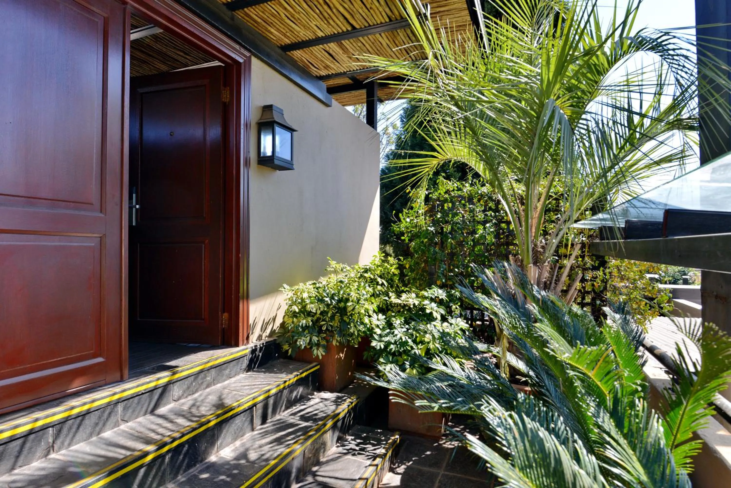 Facade/entrance in The Residence