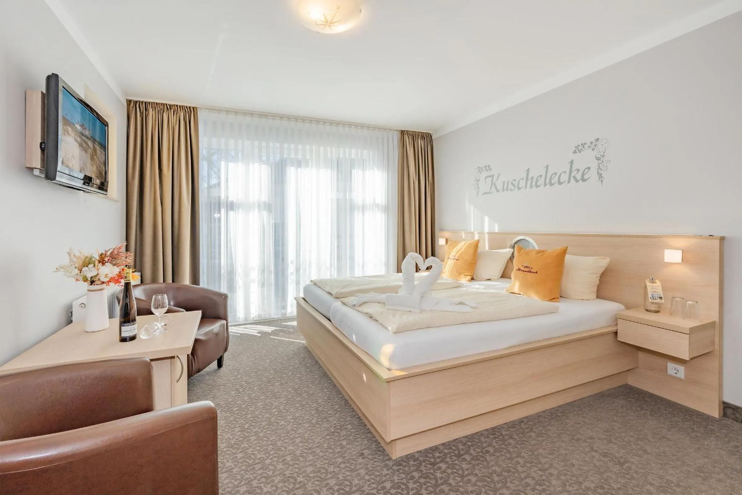 Bed in Aparthotel Strandhus