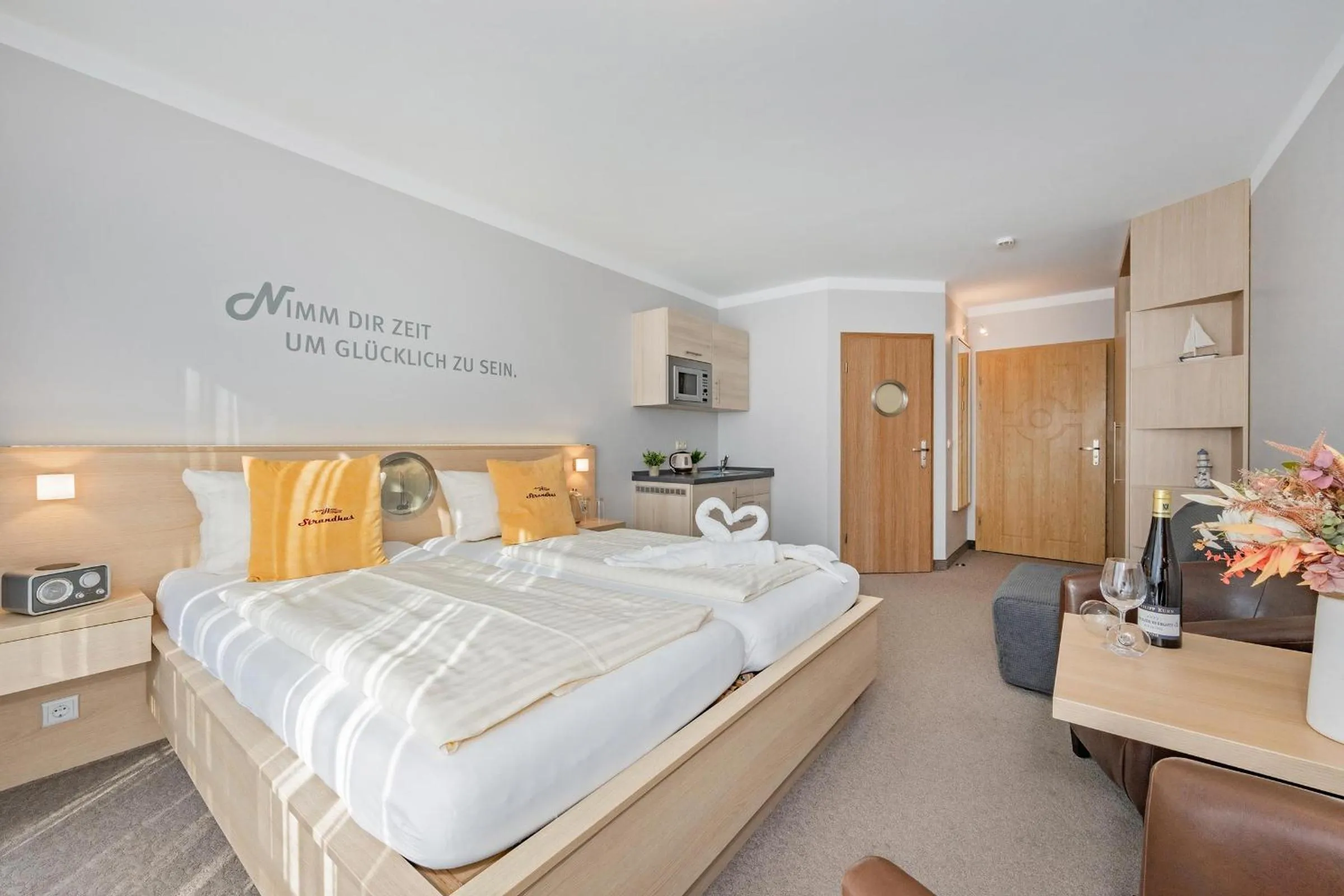 Bed in Aparthotel Strandhus