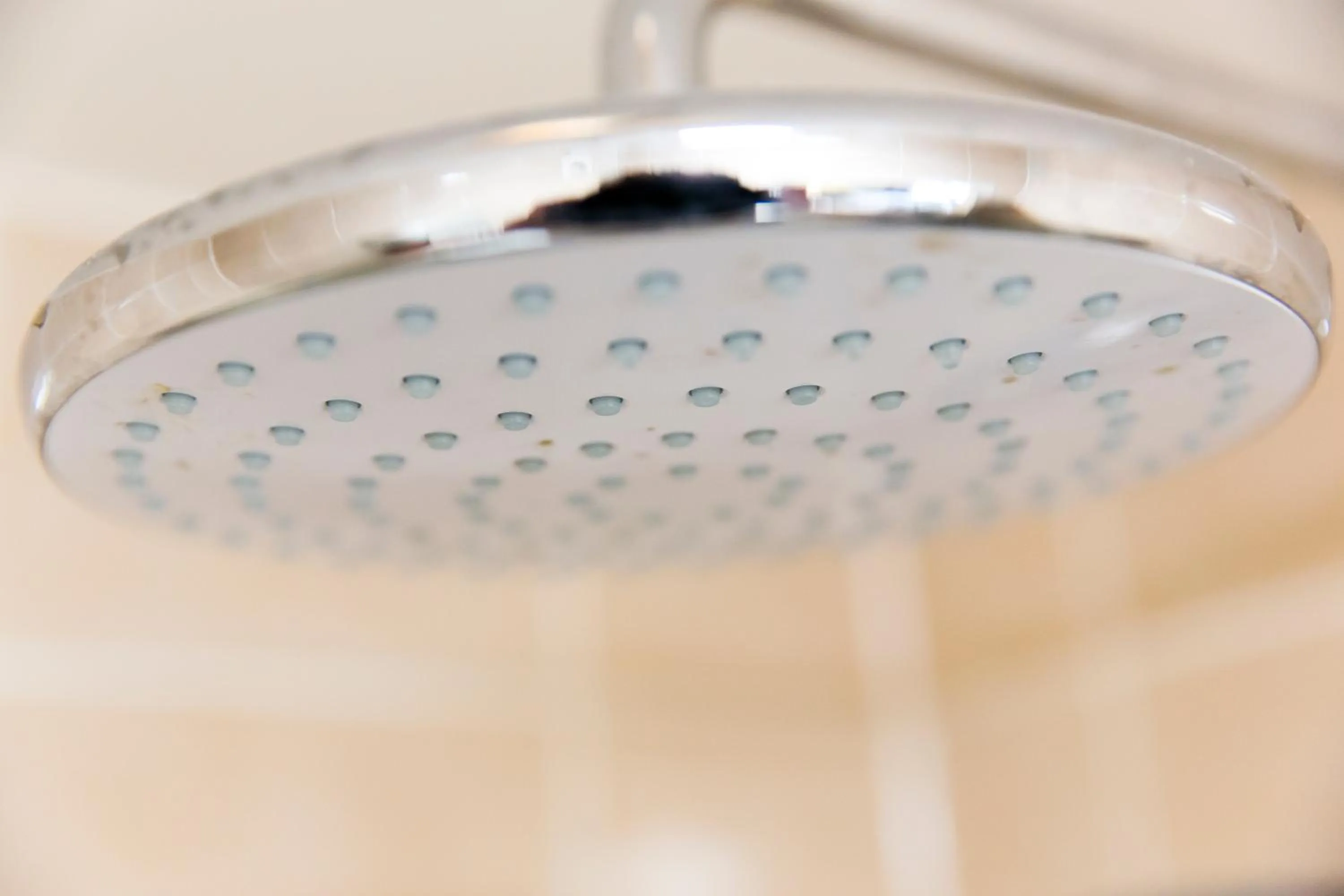 Shower in The Anvil Inn