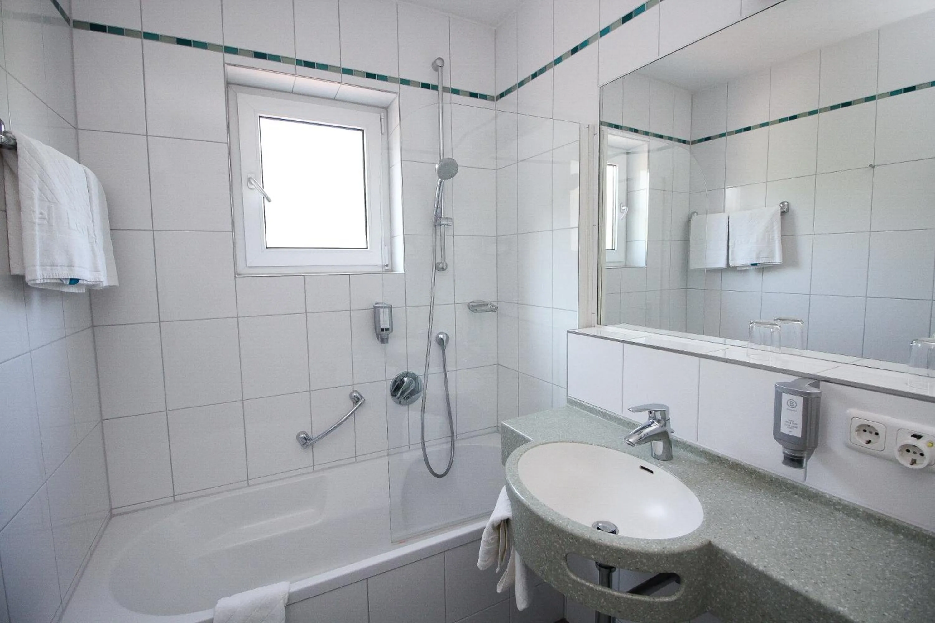 Bathroom in Hotel Leopold