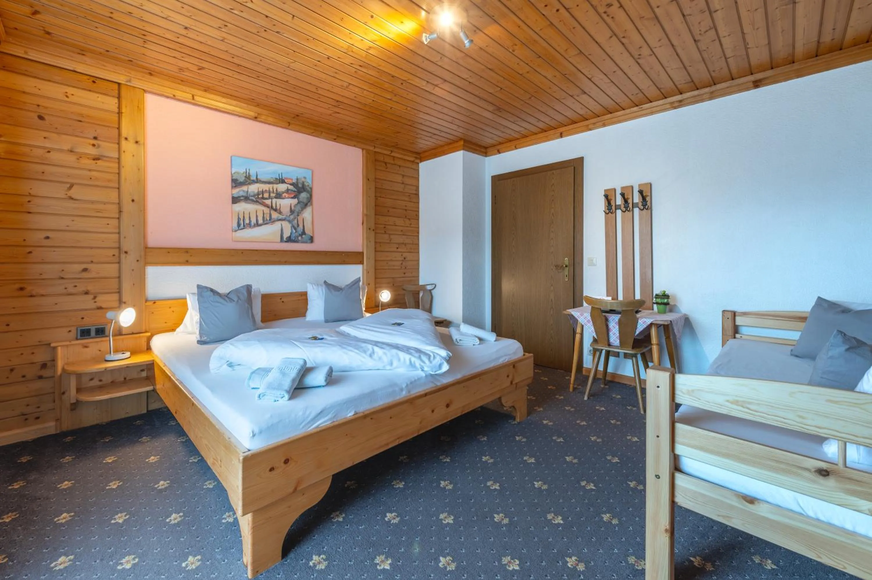 Staff, Bed in Panoramahotel Stocker