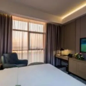 Bed in Boudl Al Corniche