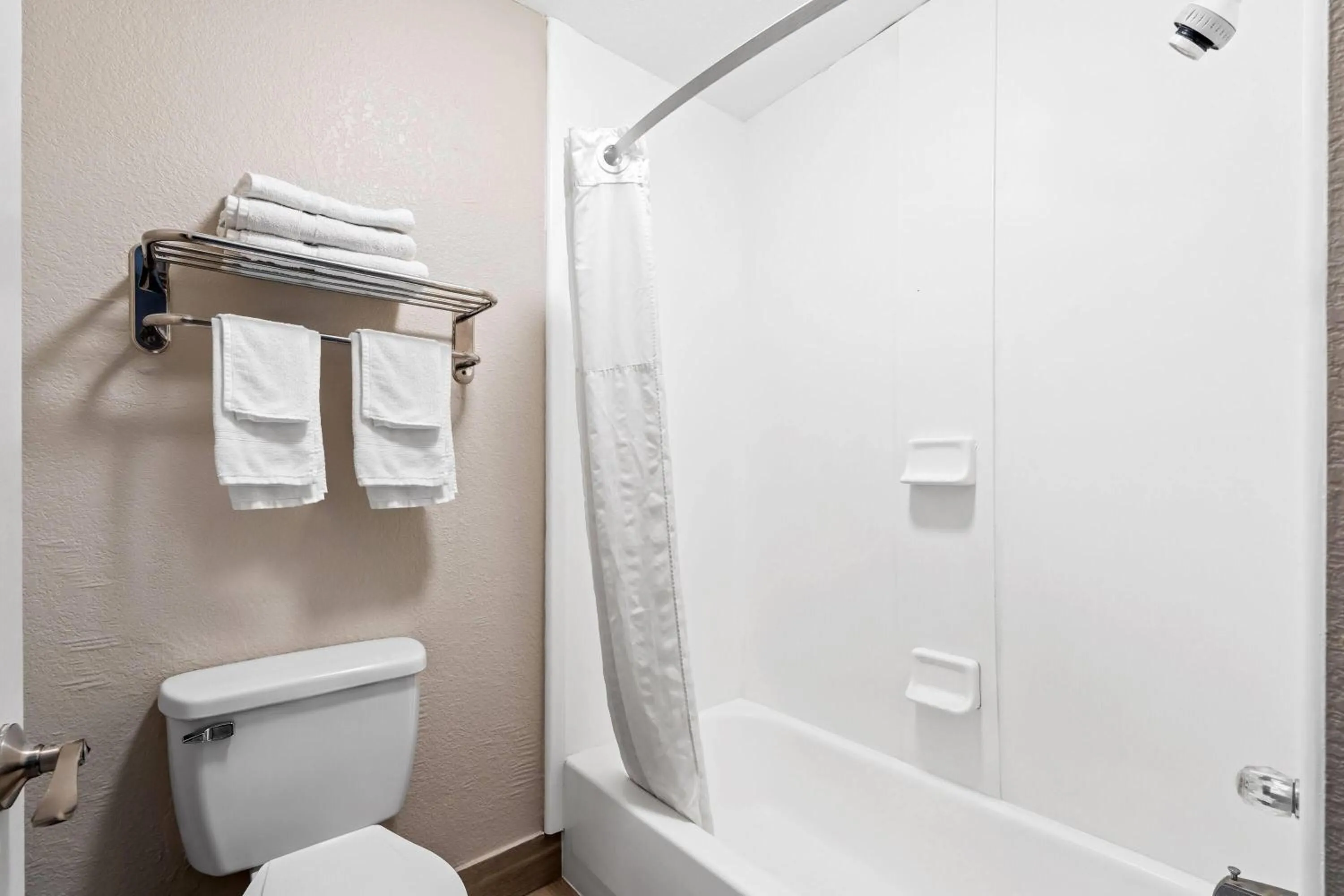 Bathroom in Days Inn by Wyndham Bainbridge