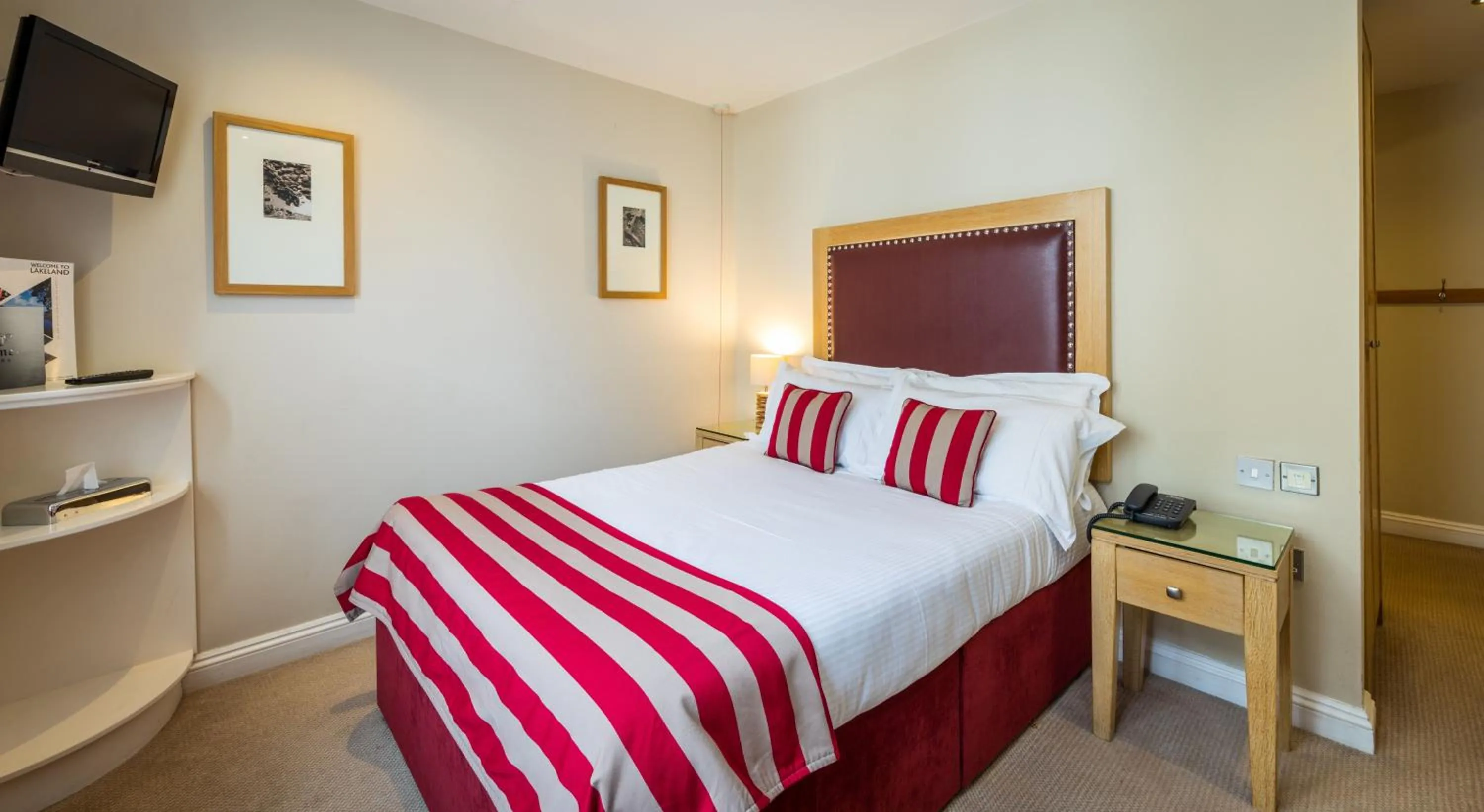 Bed in The Pennington Hotel