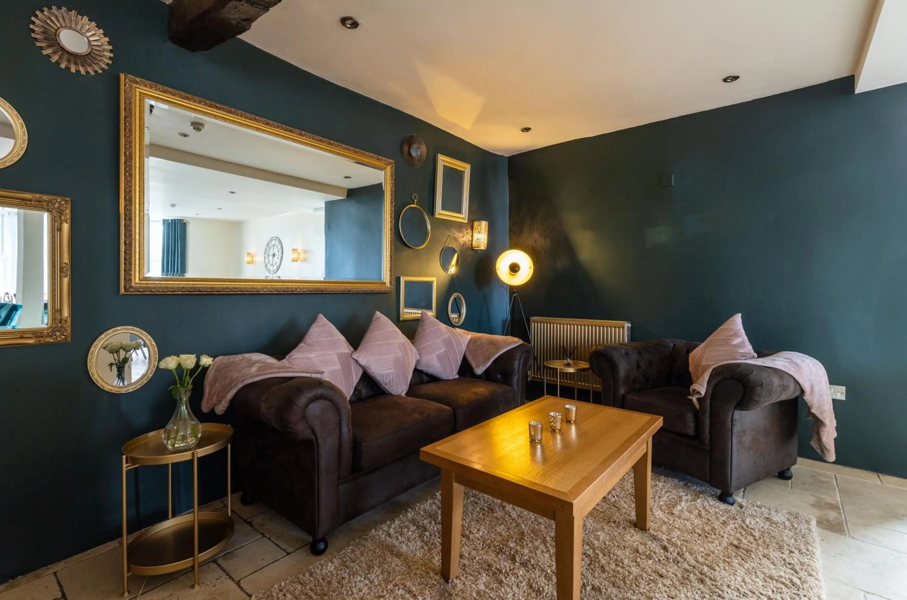 Food and drinks in The Pennington Hotel