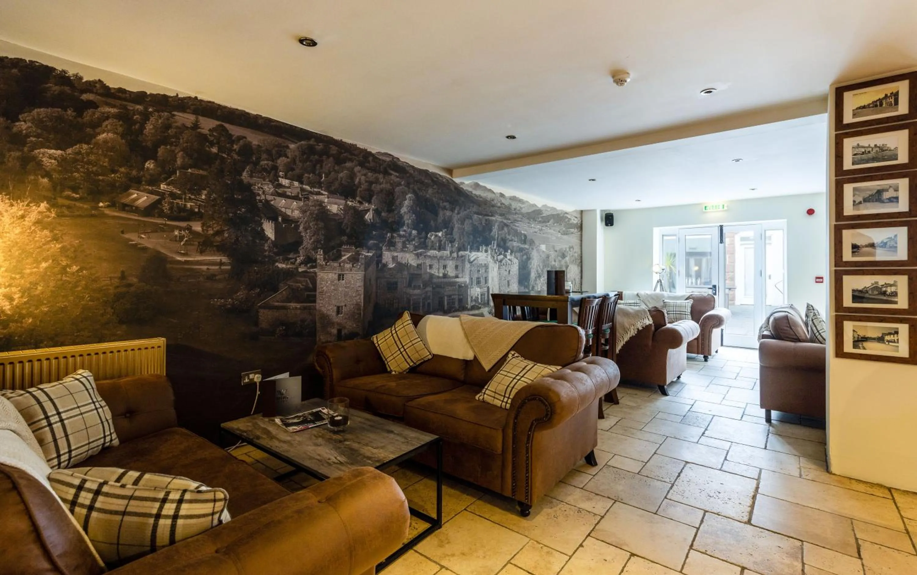 Lounge or bar in The Pennington Hotel