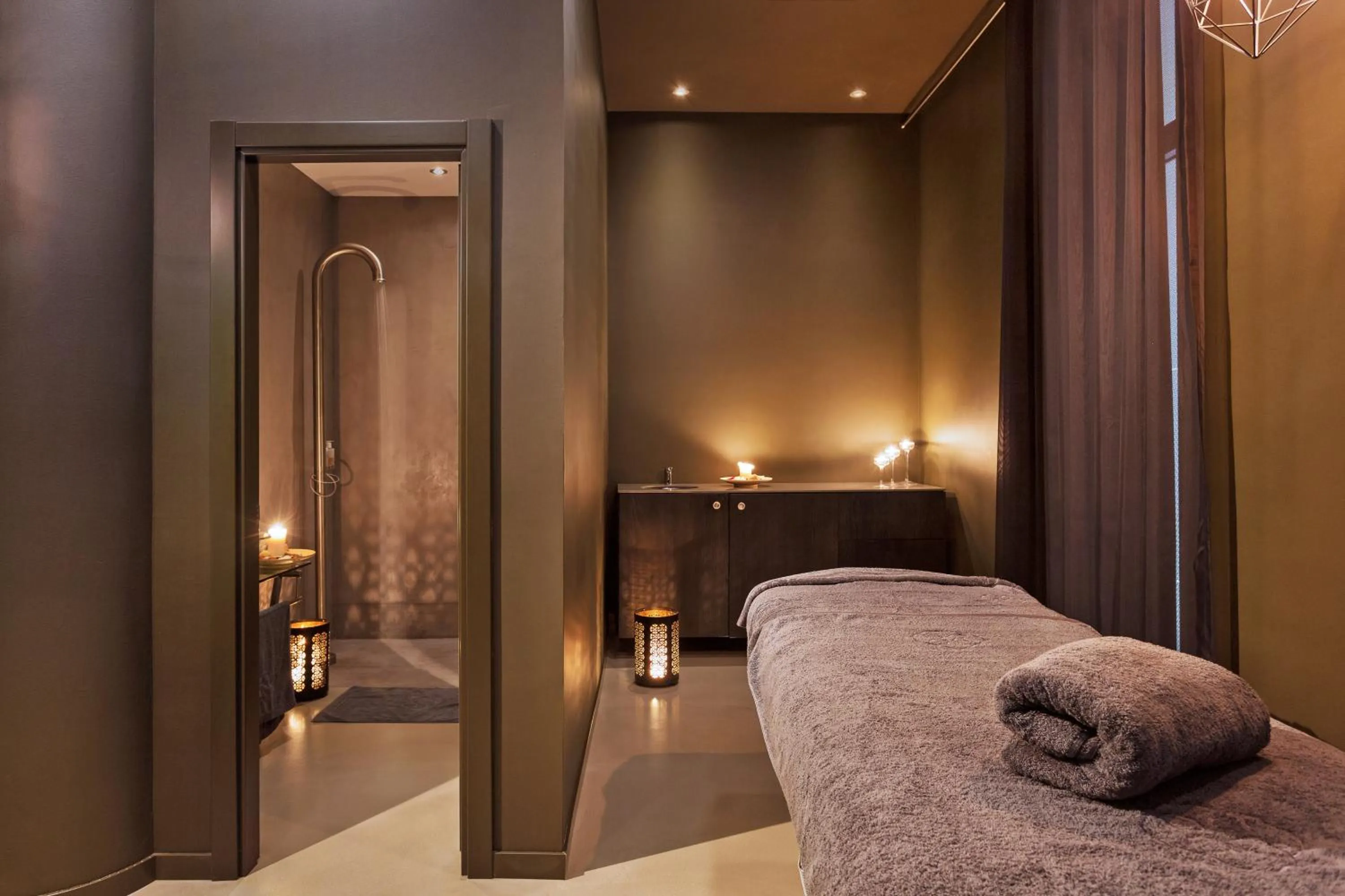 Massage, Bed in Ama Islantilla Resort