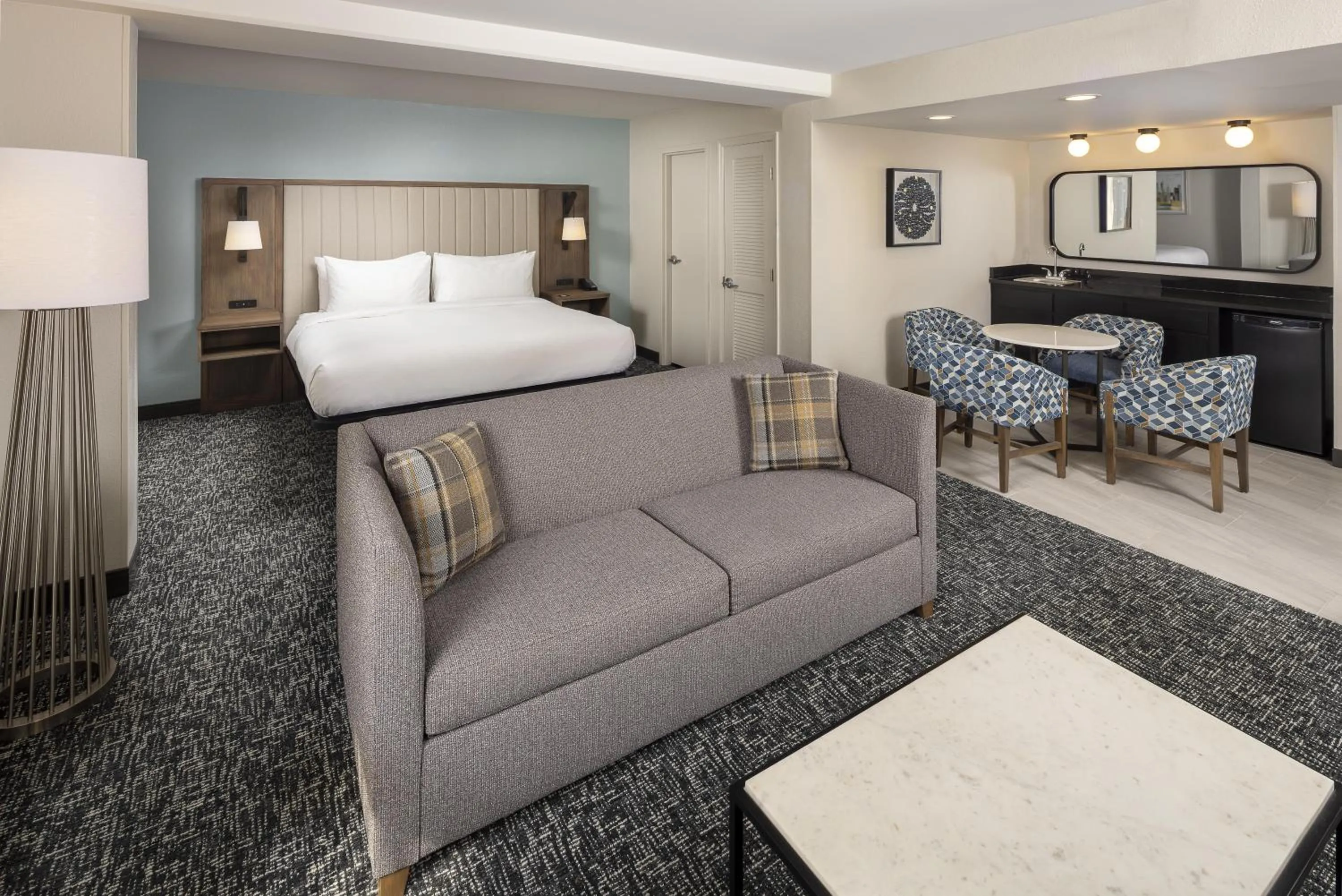 Other, Bed in DoubleTree by Hilton Murfreesboro