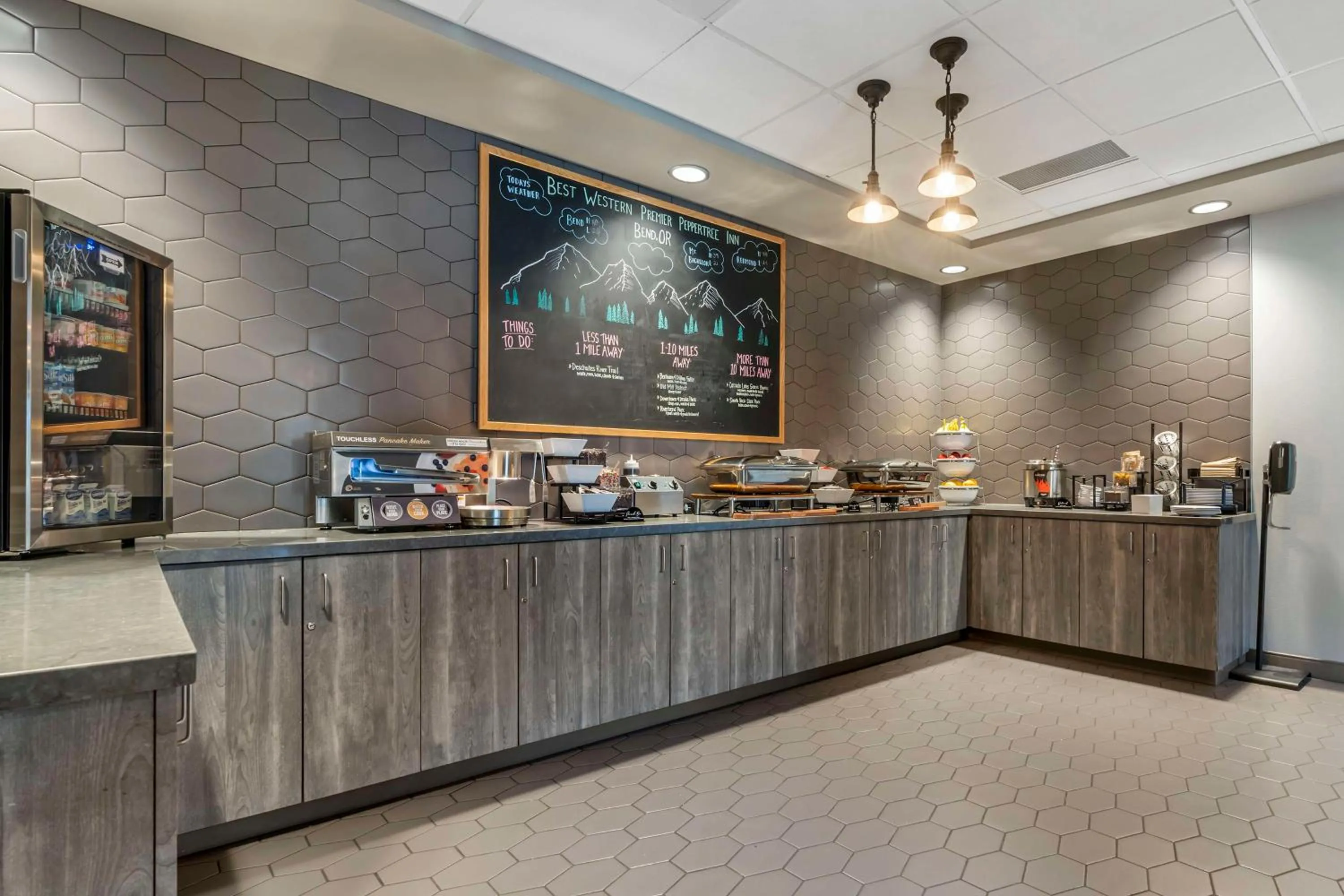 Breakfast in Hotel Peppertree Bend, BW Premier Collection