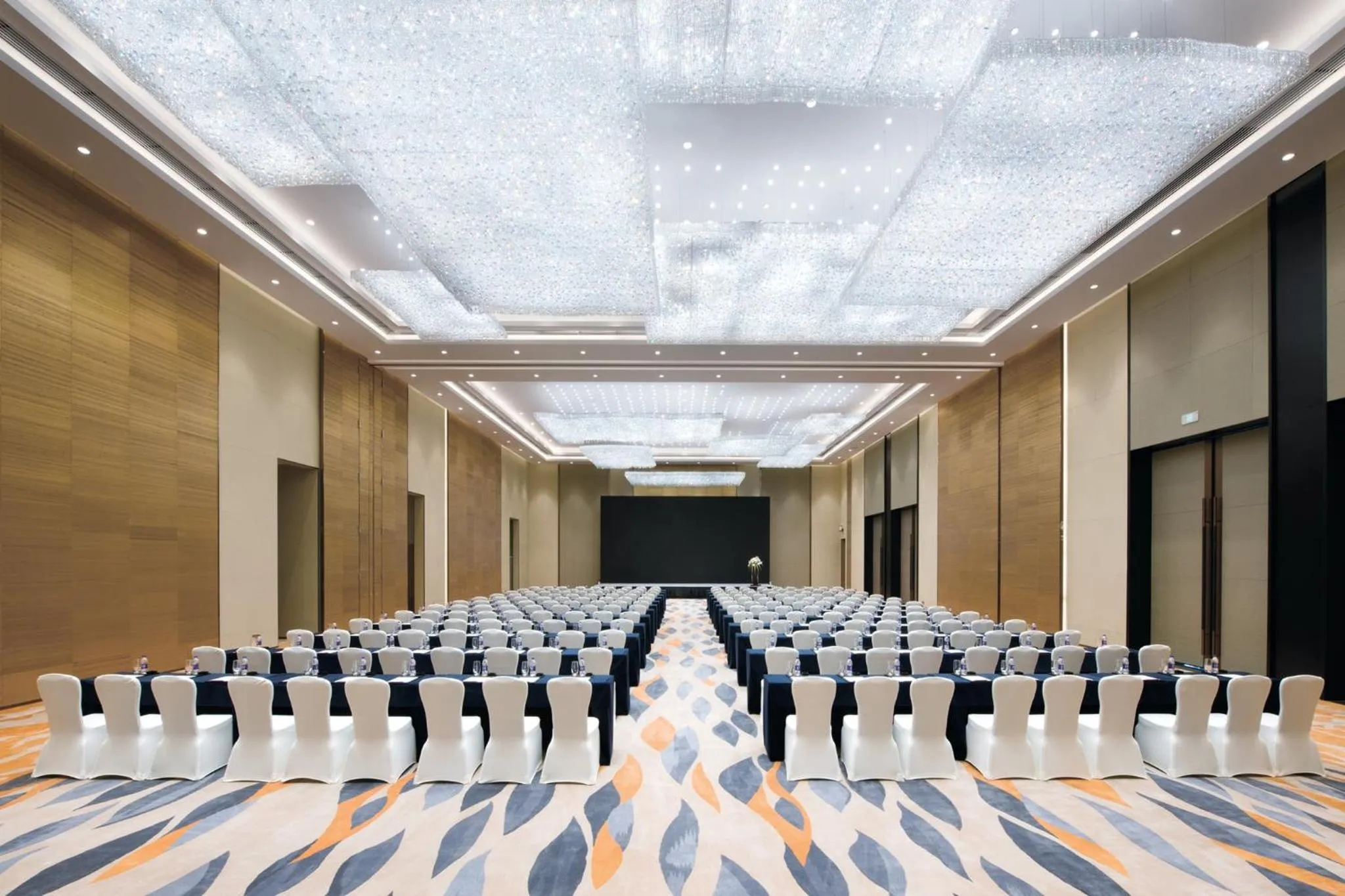 Banquet/Function facilities in Crowne Plaza Hangzhou Qiantang