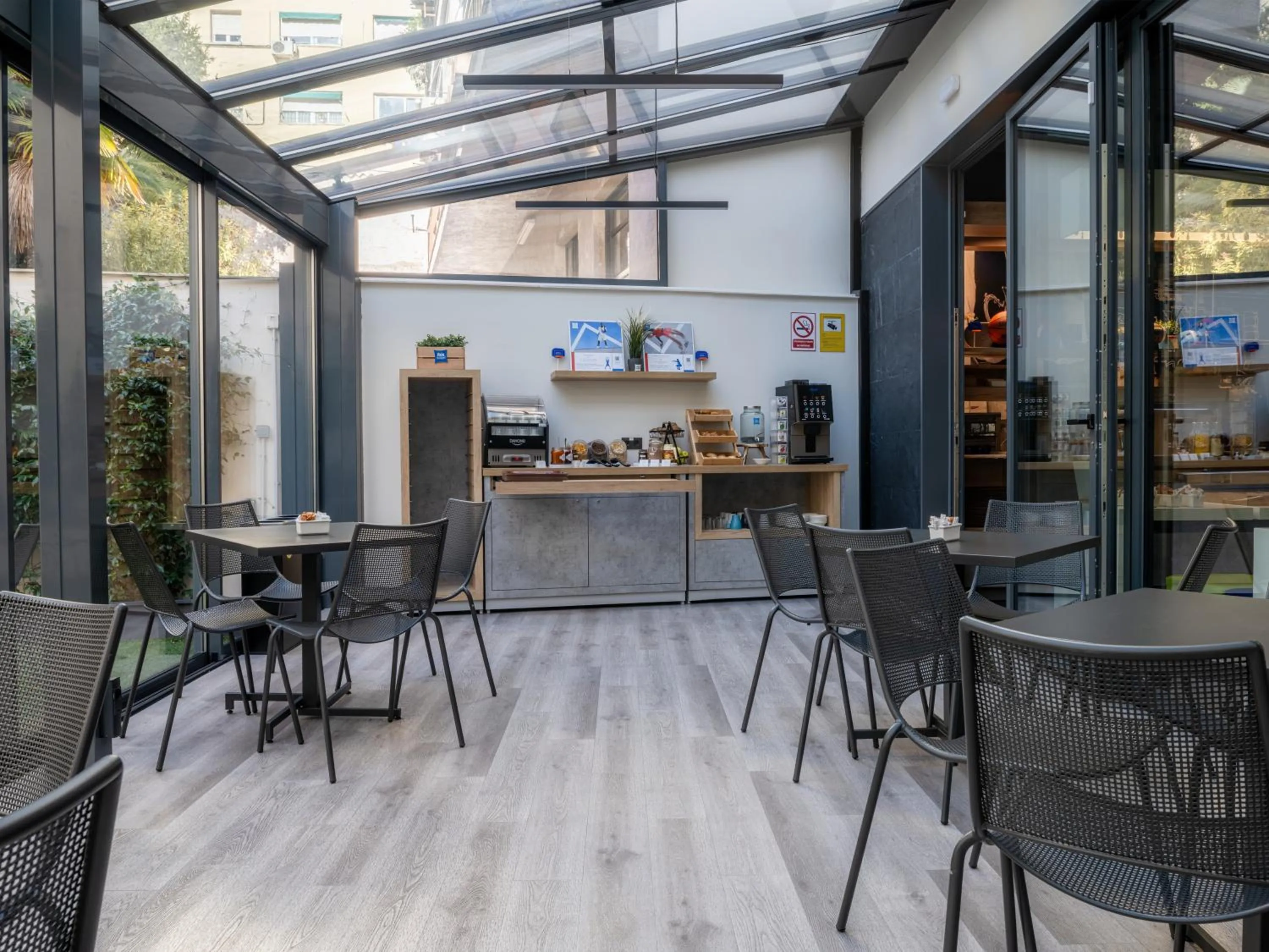 Patio in Ibis Budget Madrid Centro Lavapies