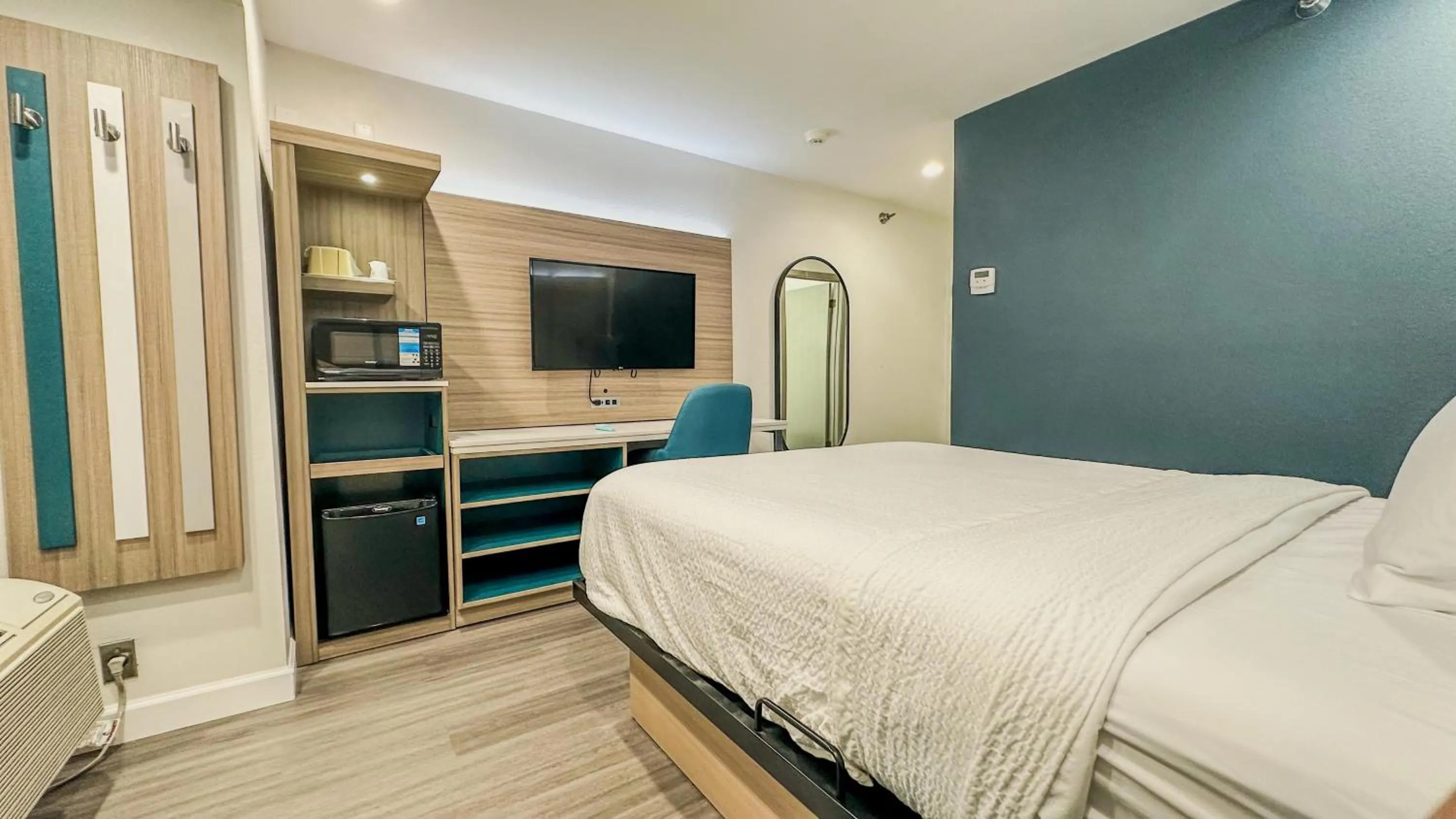 Bed in Baymont by Wyndham Henrietta - Rochester