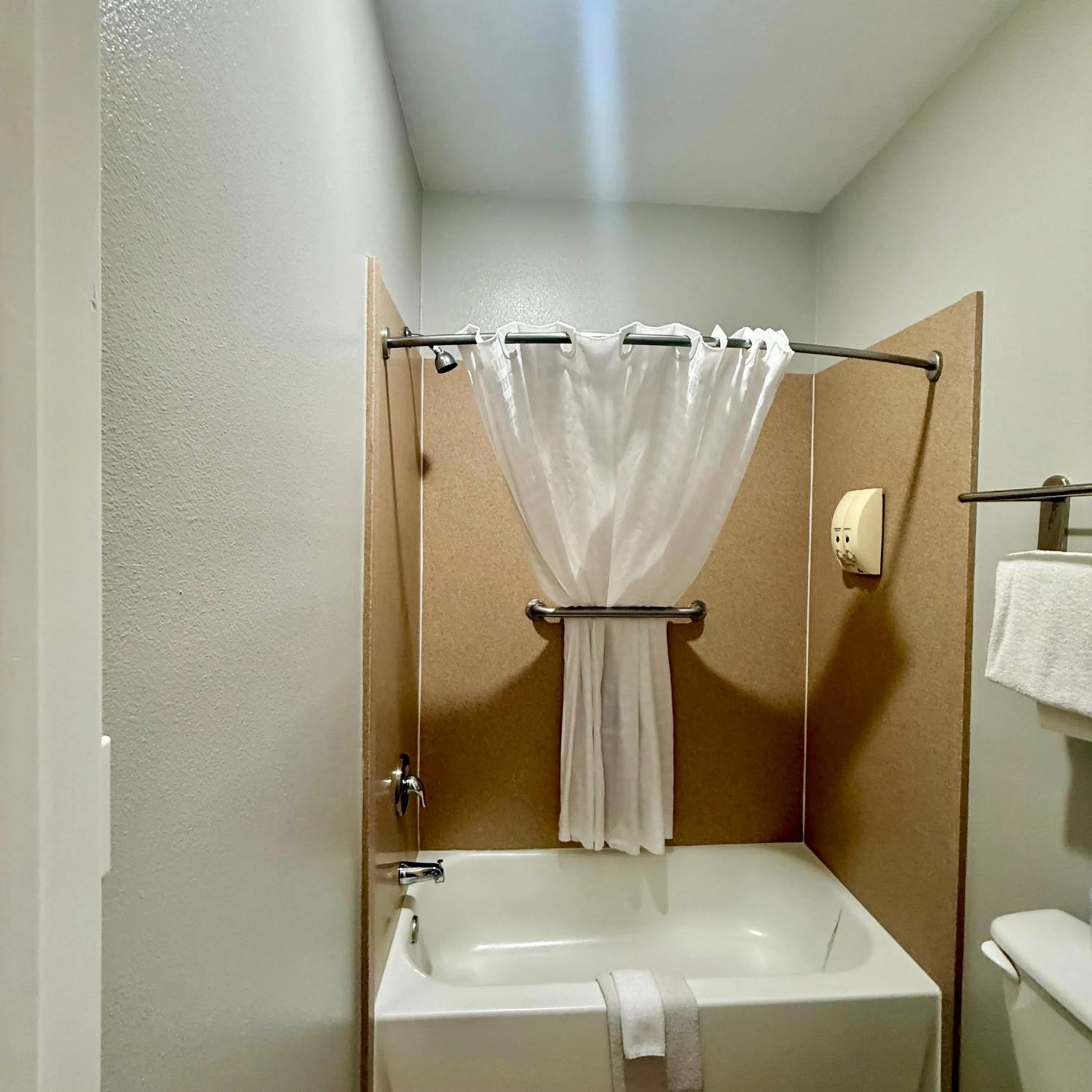 Weslaco Inn - Weslaco/Mercedes