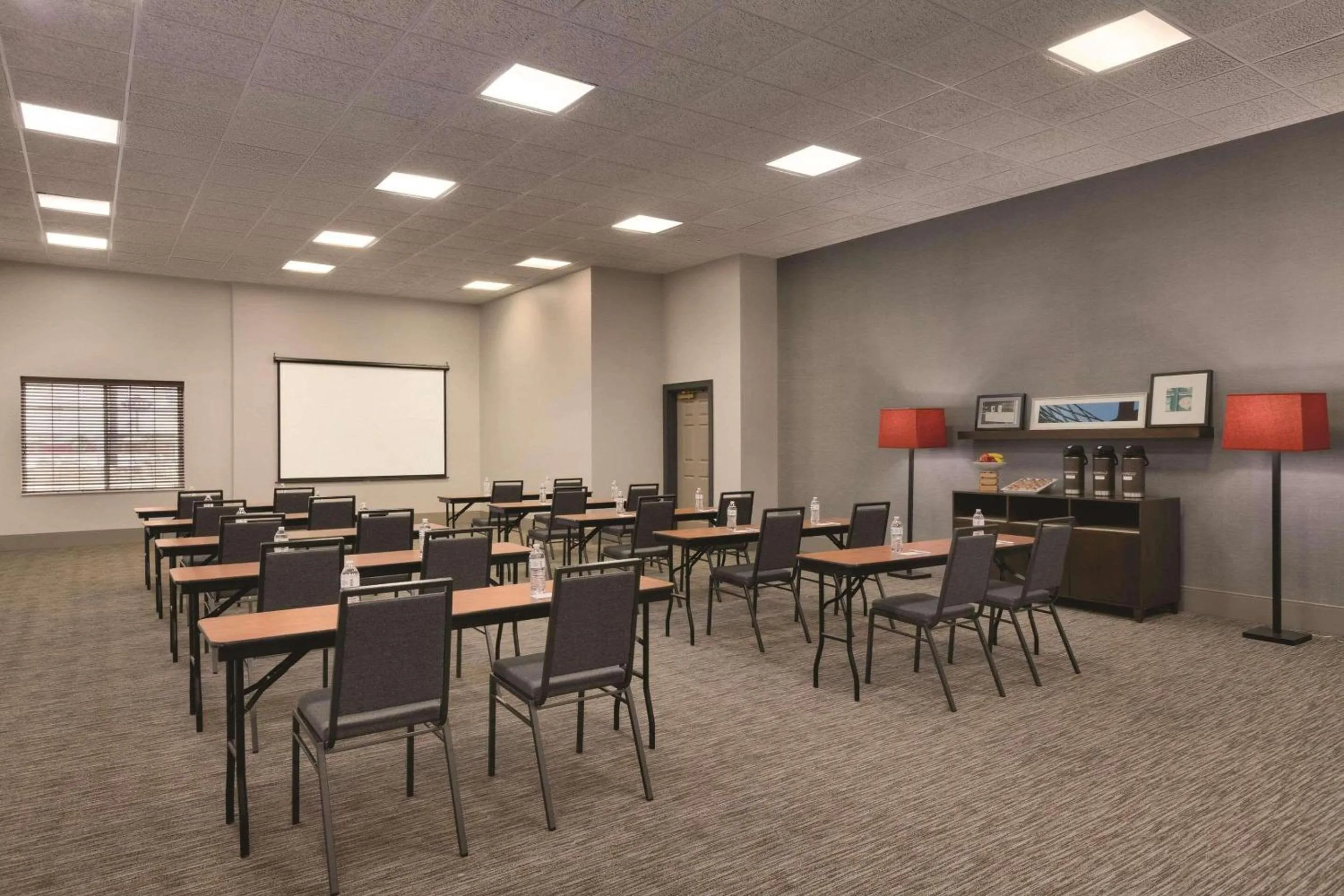 Meeting/conference room in Country Inn & Suites by Radisson, London, KY