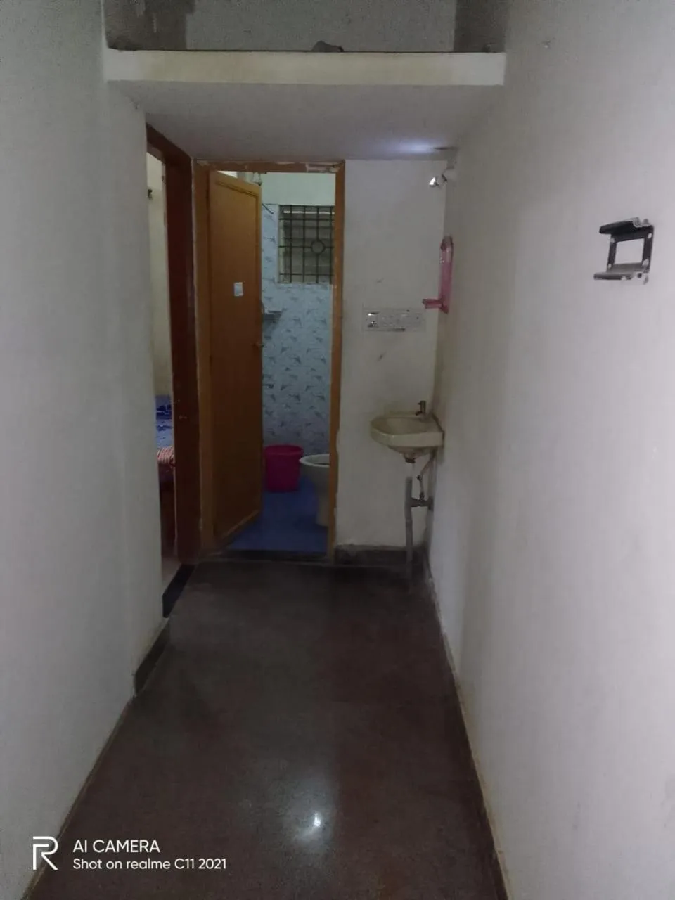 Bathroom in Professionals Pride PG