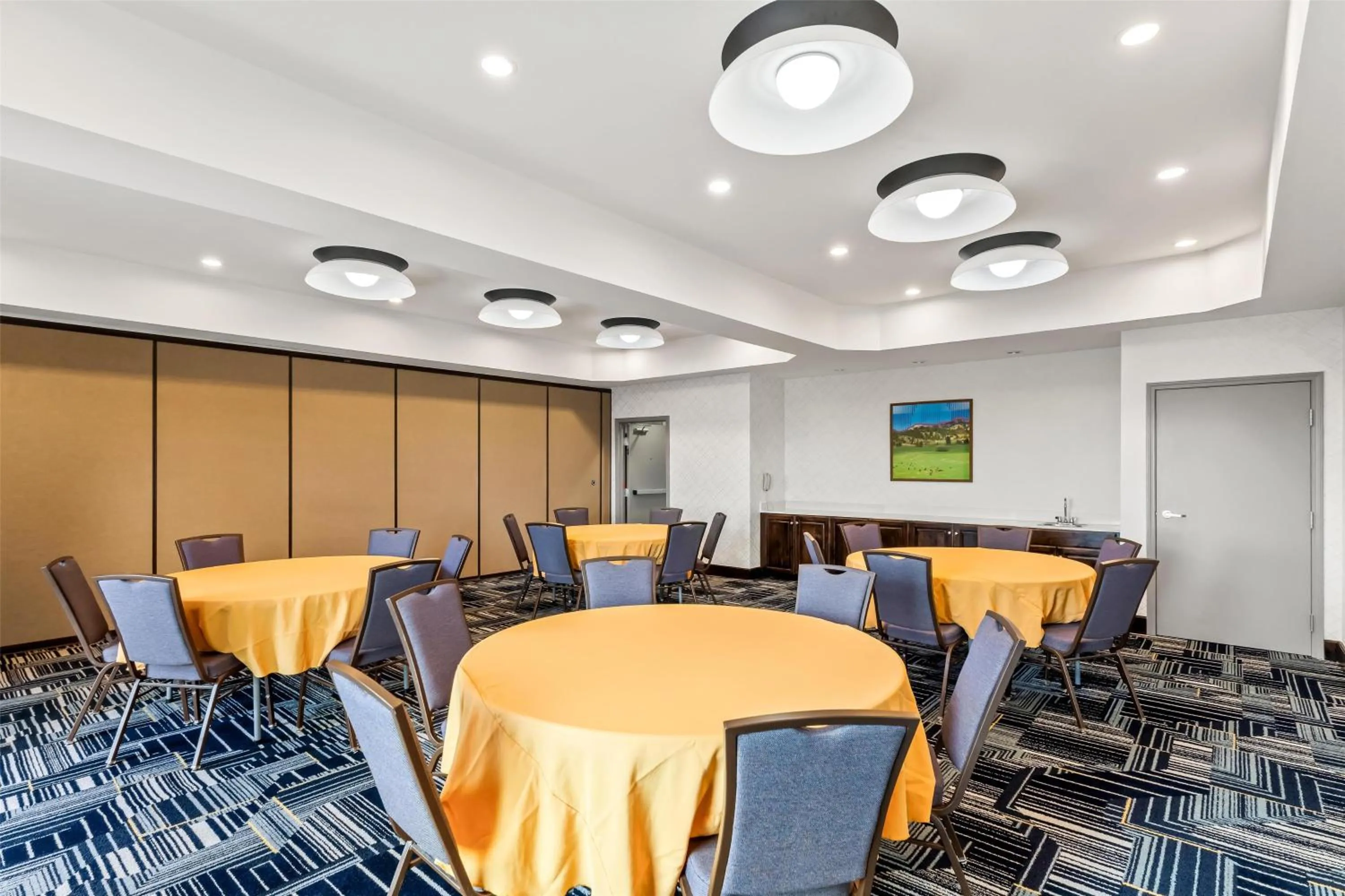 Meeting/conference room in Hampton Inn Laramie