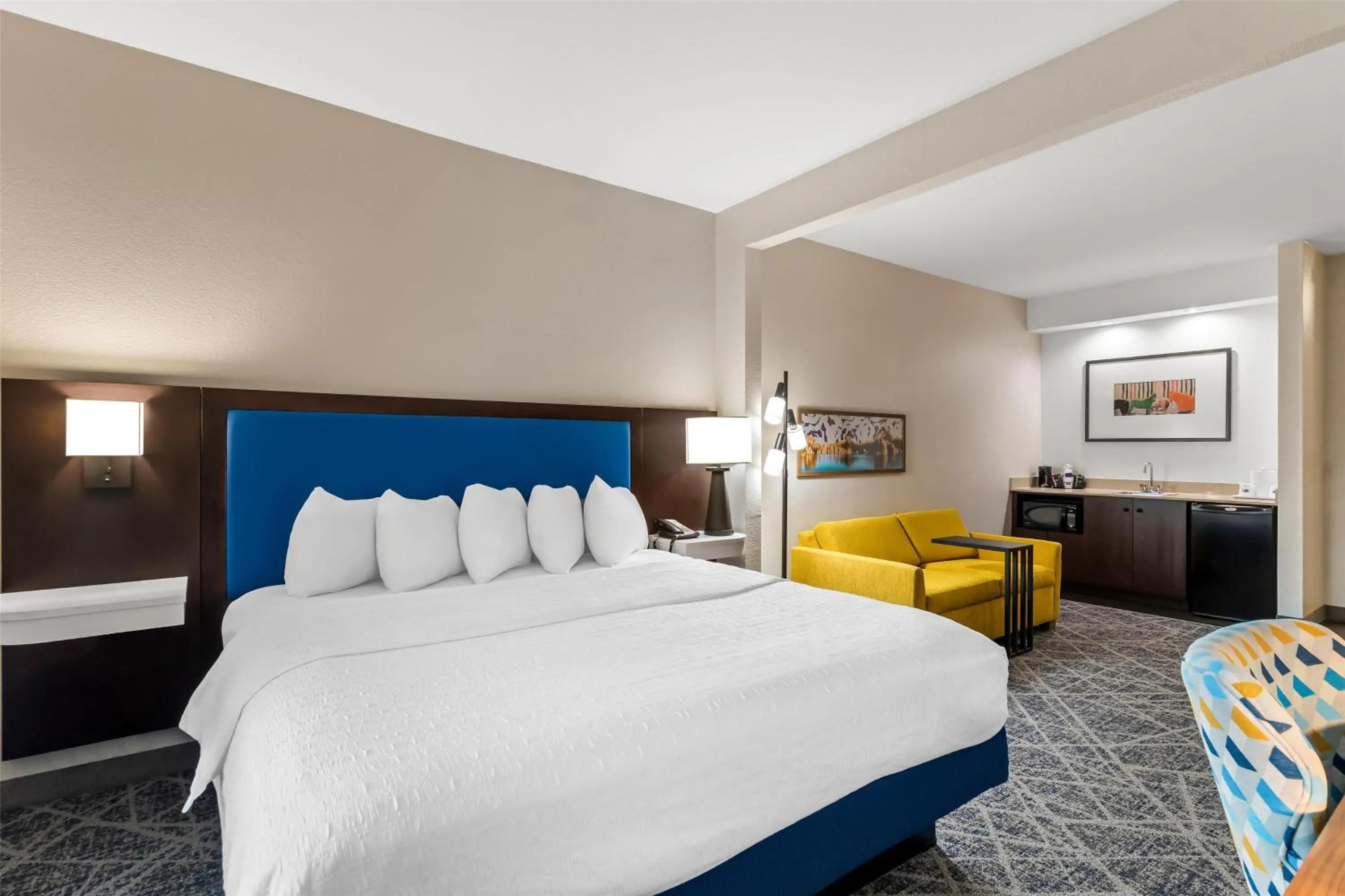 Other, Bed in Hampton Inn Laramie