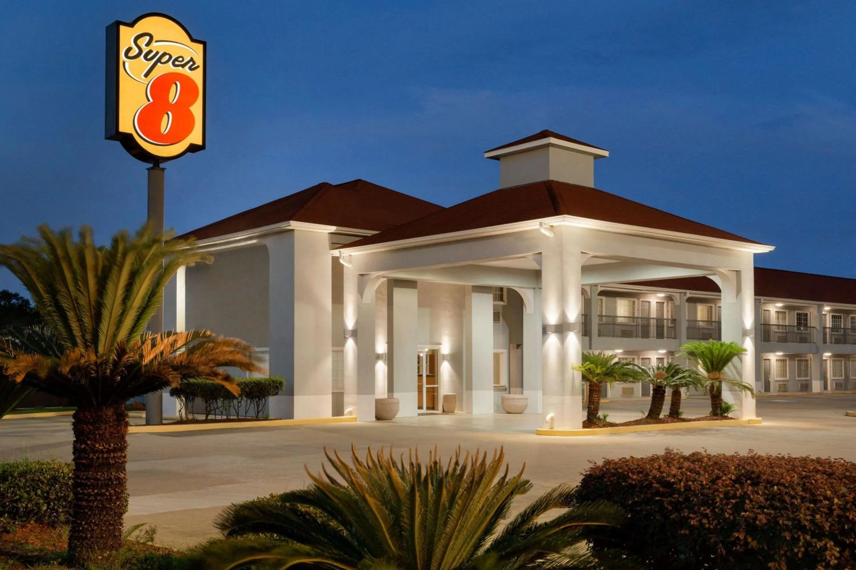 Property building in Super 8 by Wyndham Lake Charles Northeast