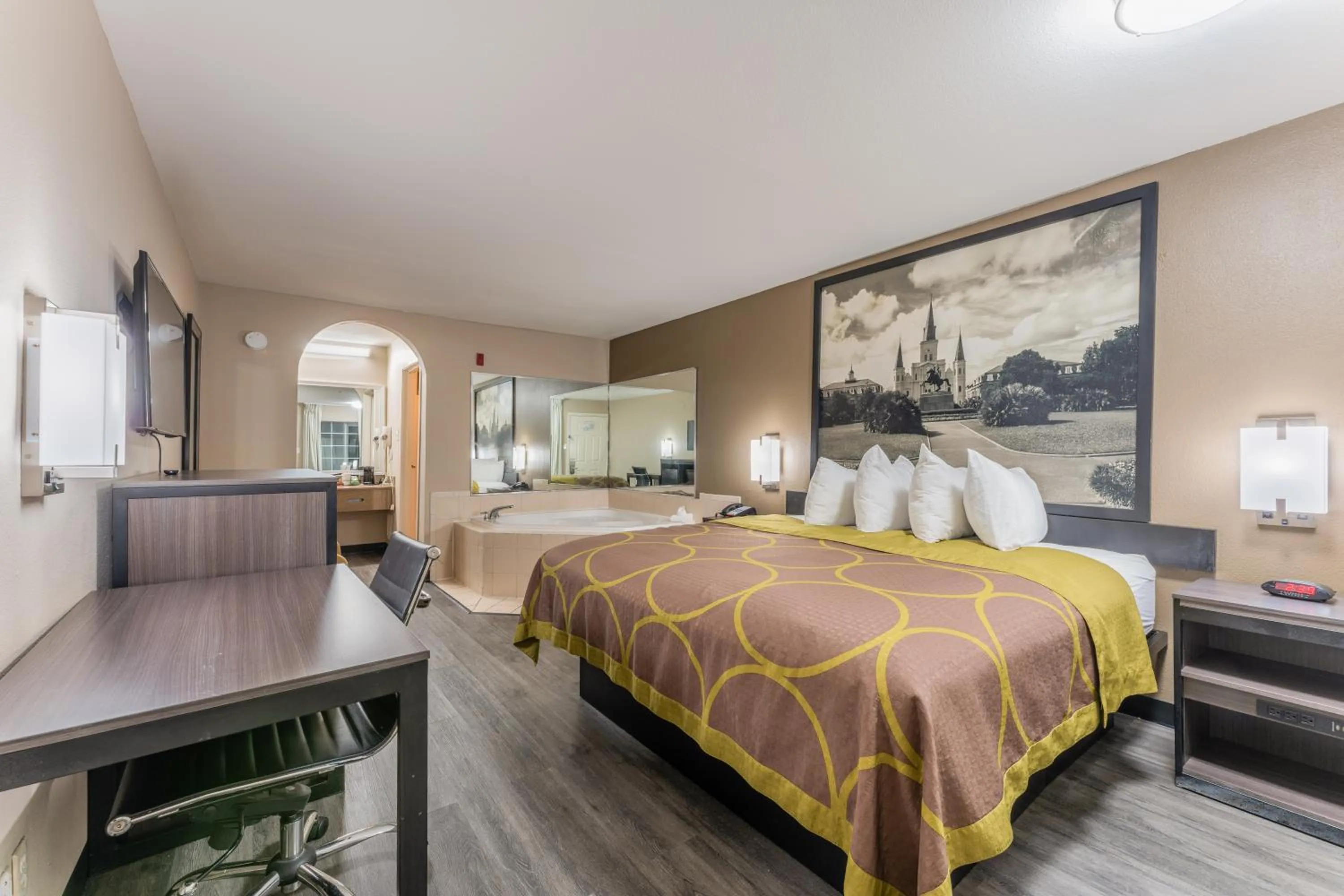 Bedroom, Bed in Super 8 by Wyndham Lake Charles Northeast