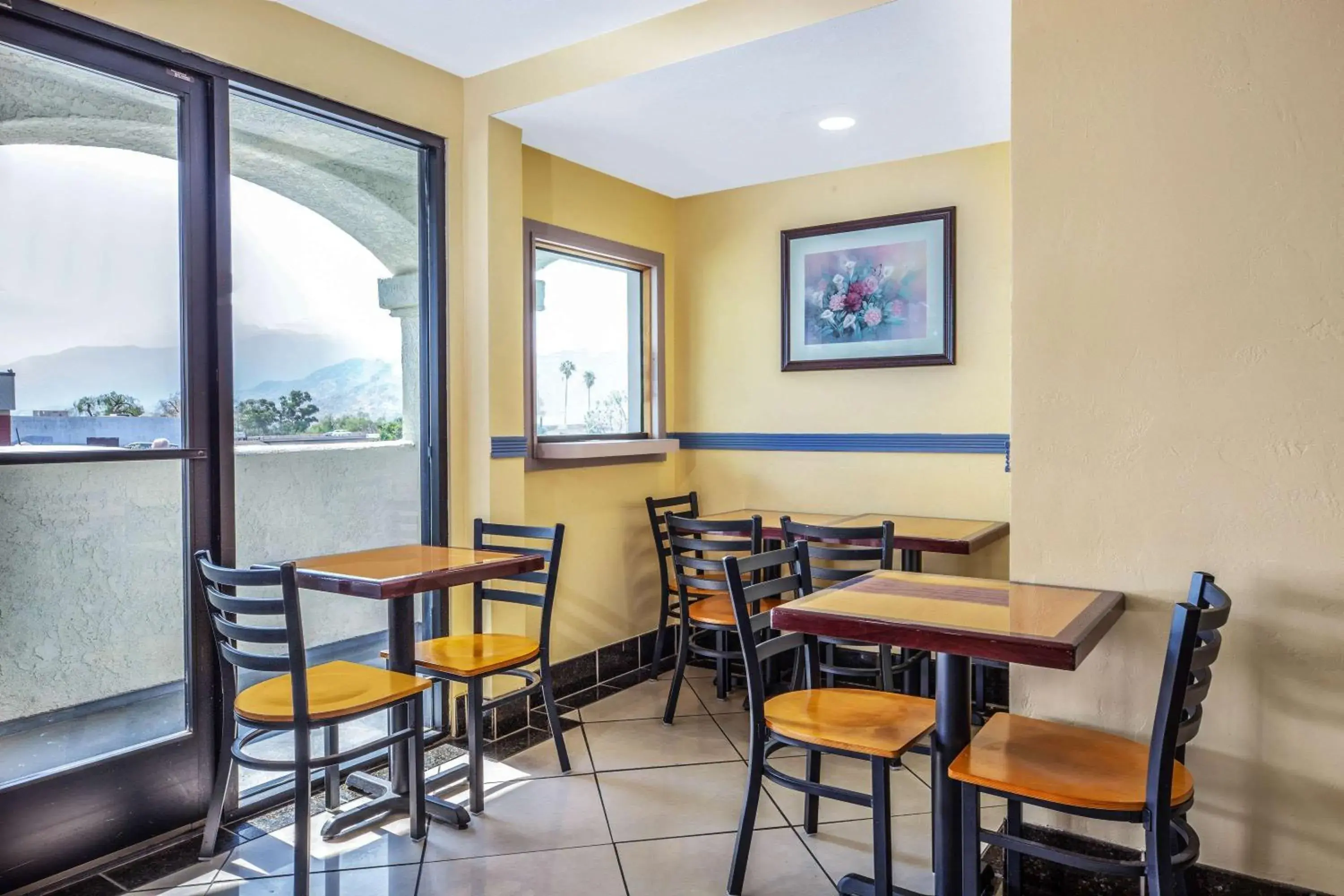 King Room - Disability Access/Non-Smoking in Days Inn by Wyndham Banning Casino/Outlet Mall King Room - Disability Access/Non-Smoking in Days Inn by Wyndham Banning Casino/Outlet Mall