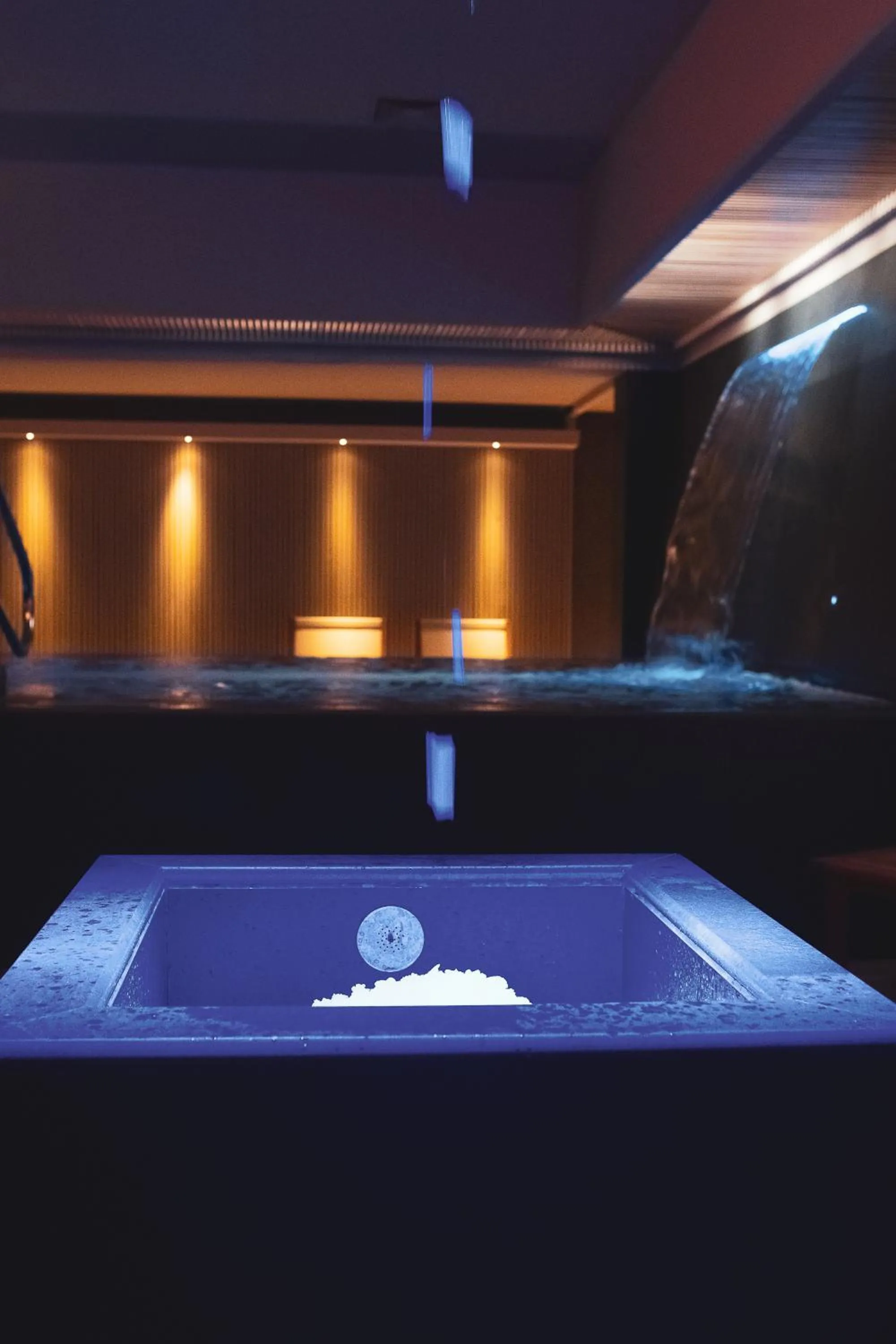 Spa and wellness centre/facilities, Bed in Moma Hotel Wellness & Spa