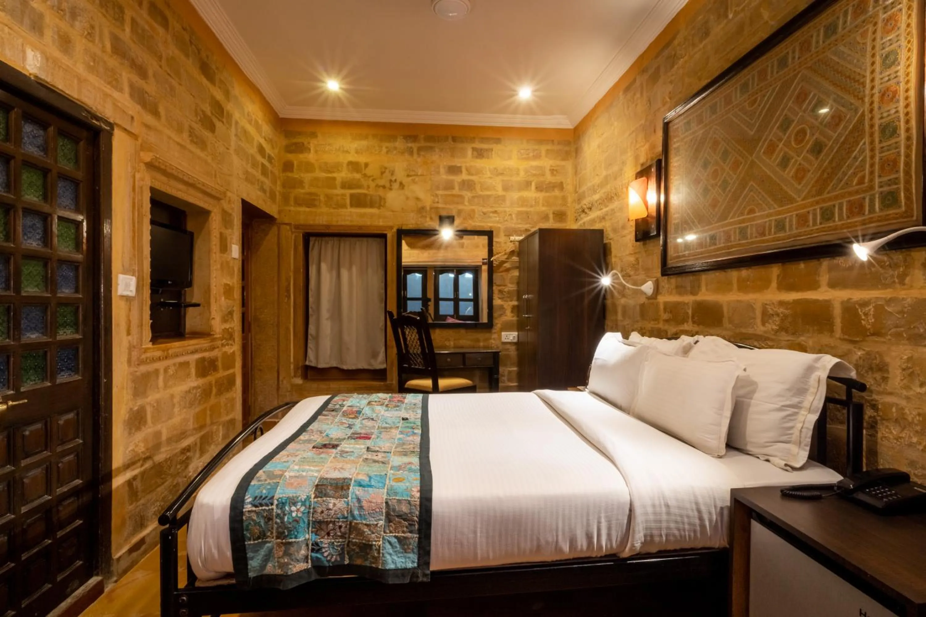 Bedroom, Bed in Hotel Fifu