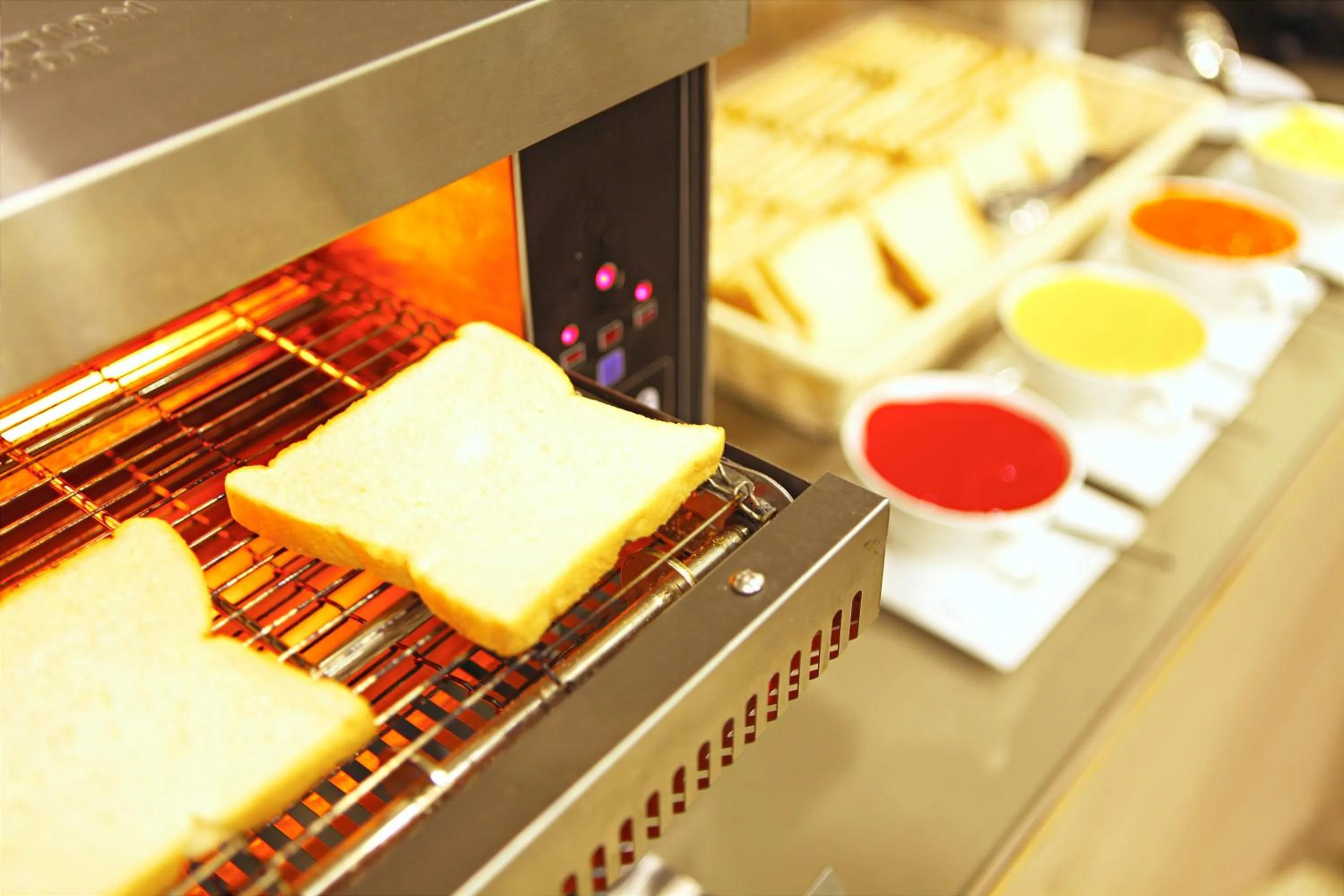 Food and drinks in The Zen Hotel Pattaya