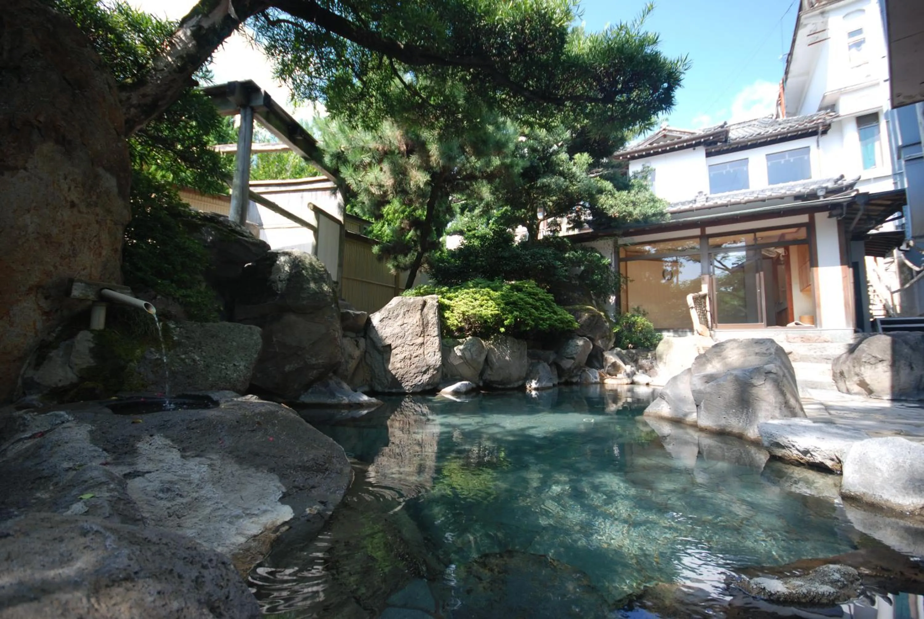 Hot Spring Bath in Wataya Besso