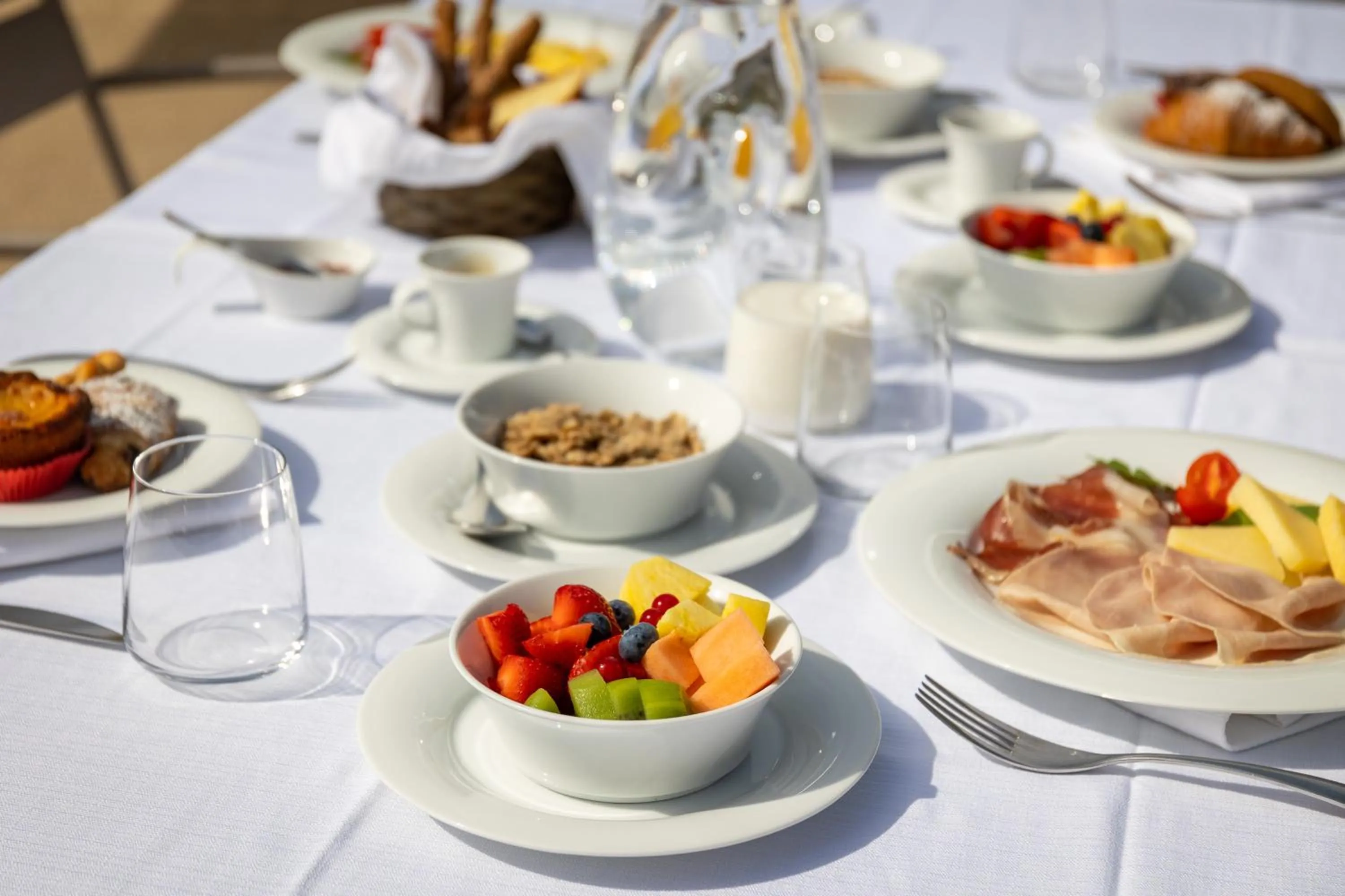 Breakfast in Borgo d'Orlando - Small Country Hotel