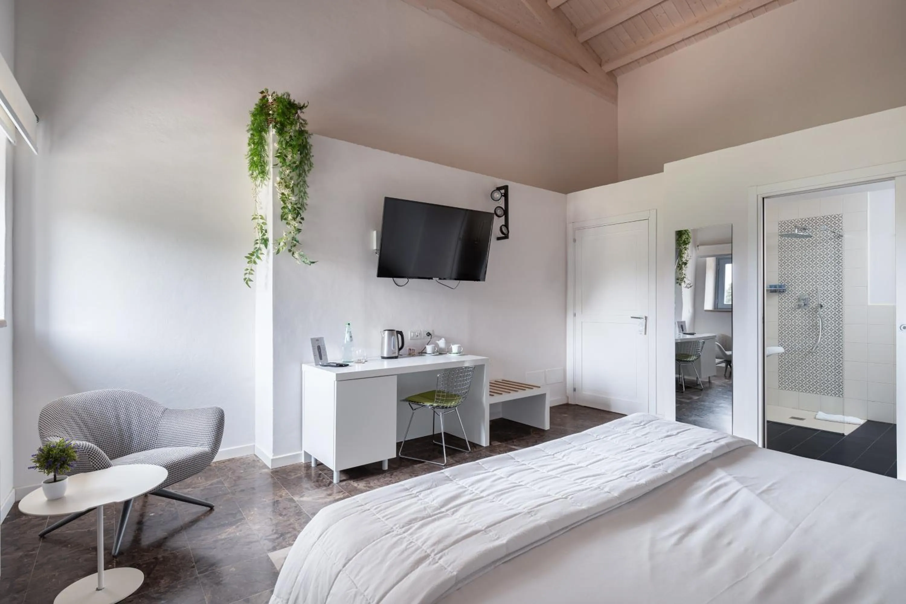 Bed in Borgo d'Orlando - Small Country Hotel
